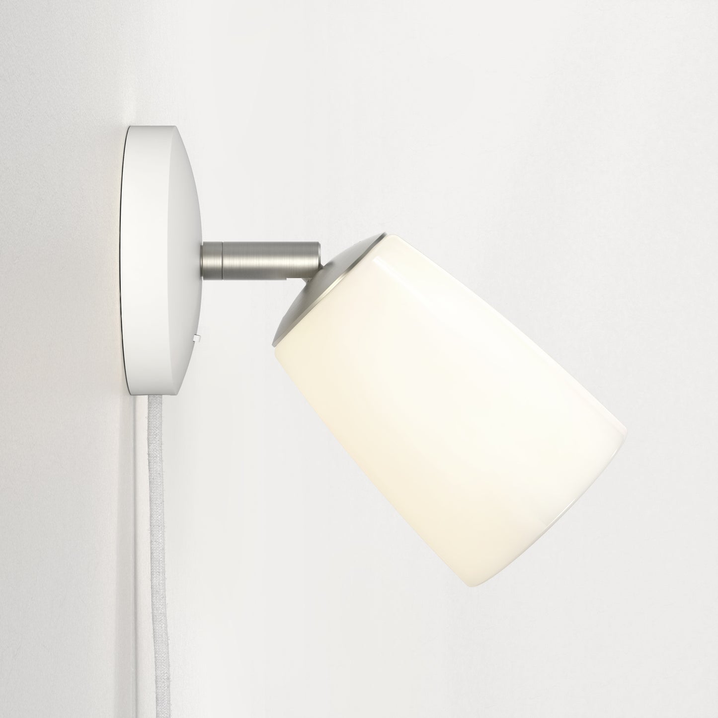 Carlton Wall Plug-In