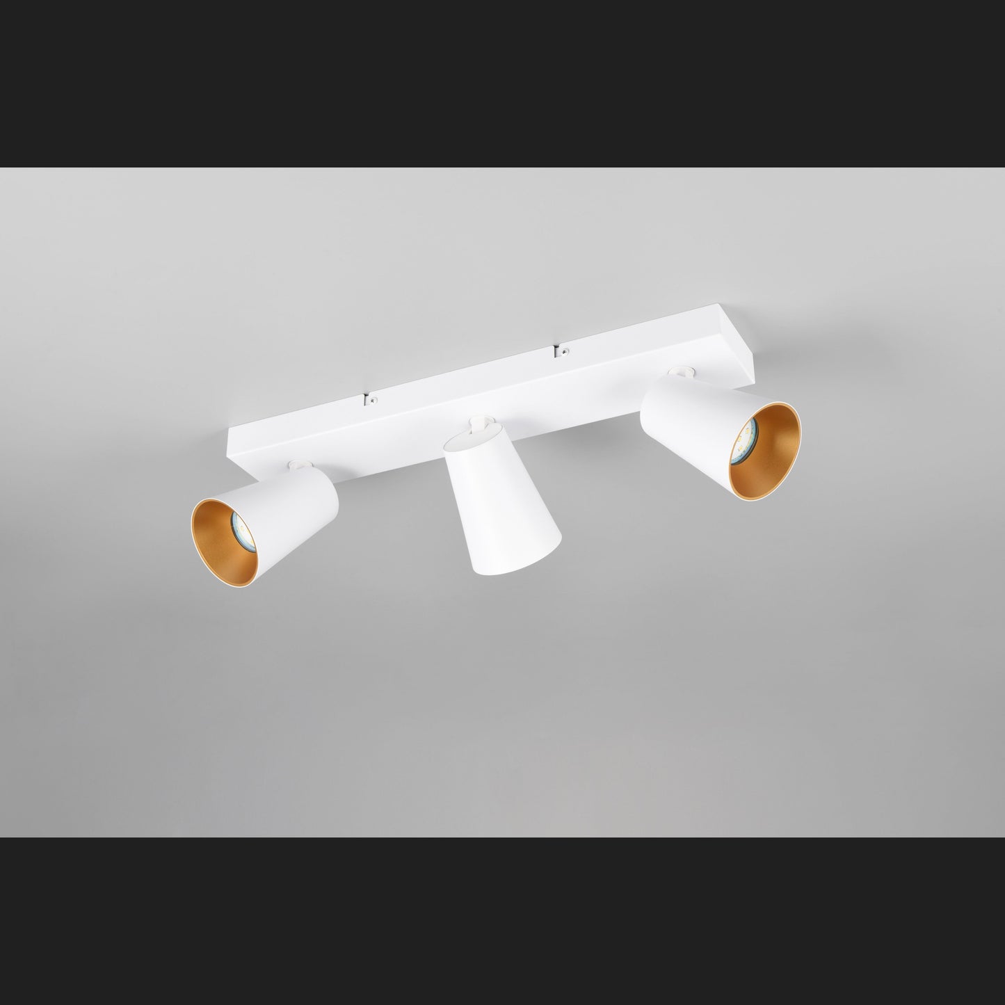 Sharp - Spot - White Matt - Trio - 817100331