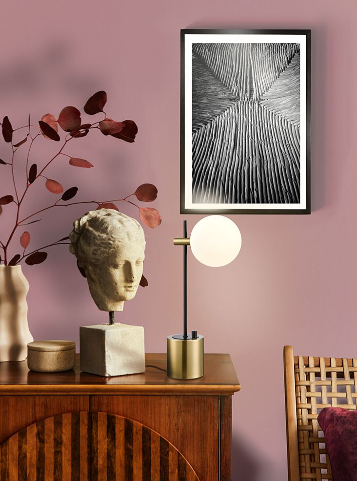 Axle Table Lamp