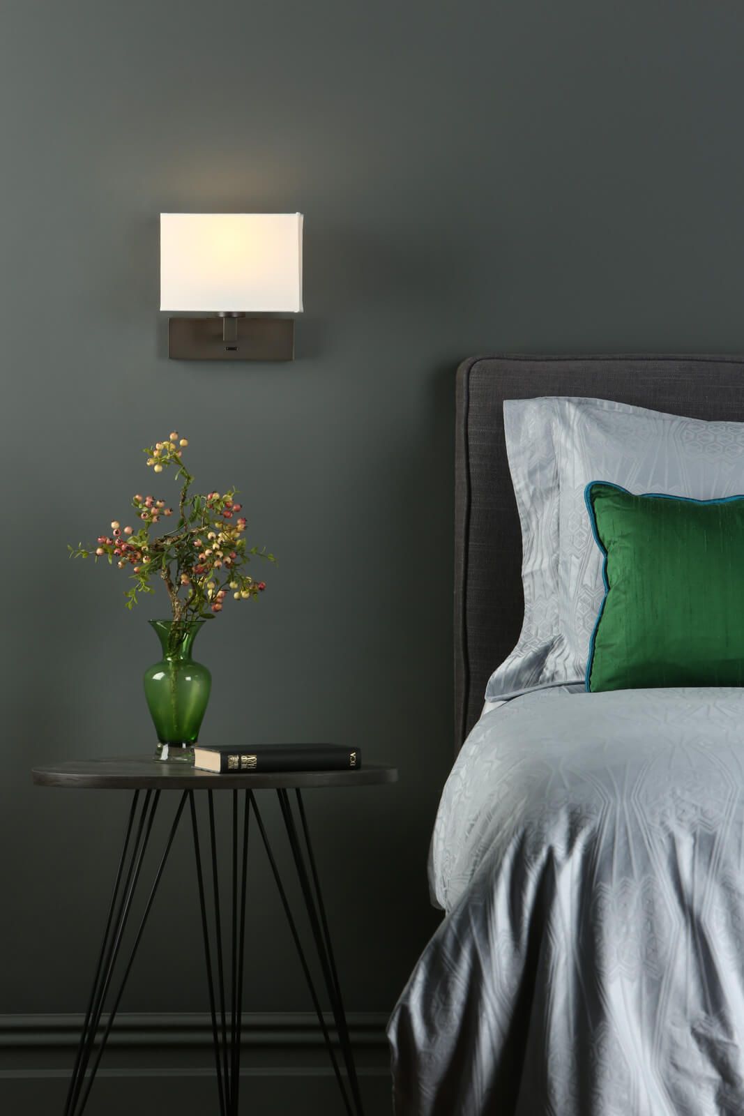 Wall Light Bronze With Shade
