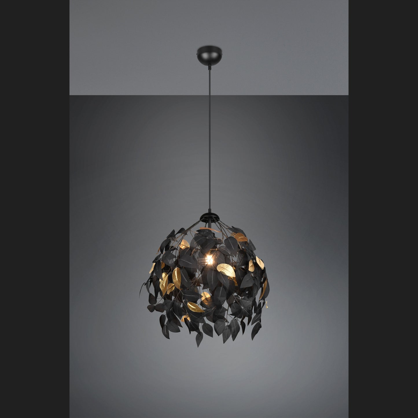 Leavy - Chandelier - Black - Gold - Reality