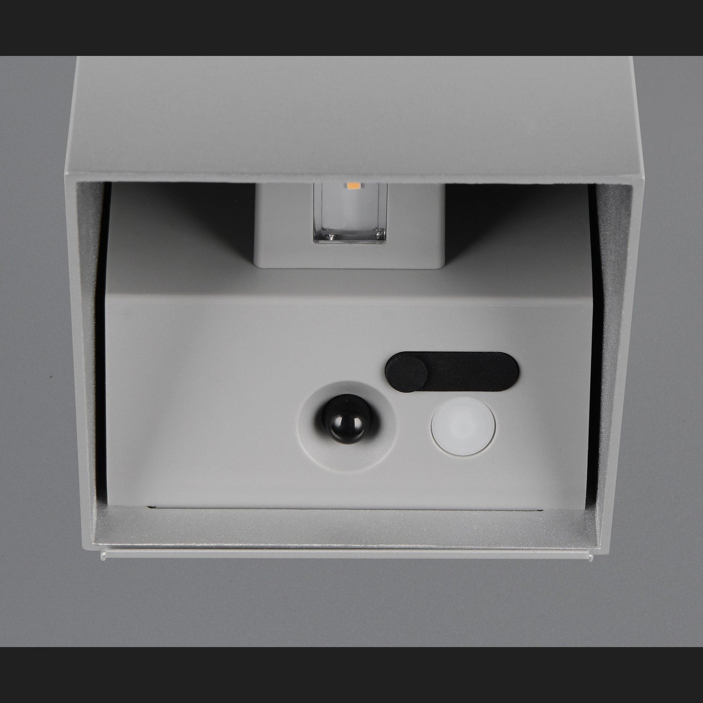 Genie - Wall Lamp - Titanium - Reality - R24169687