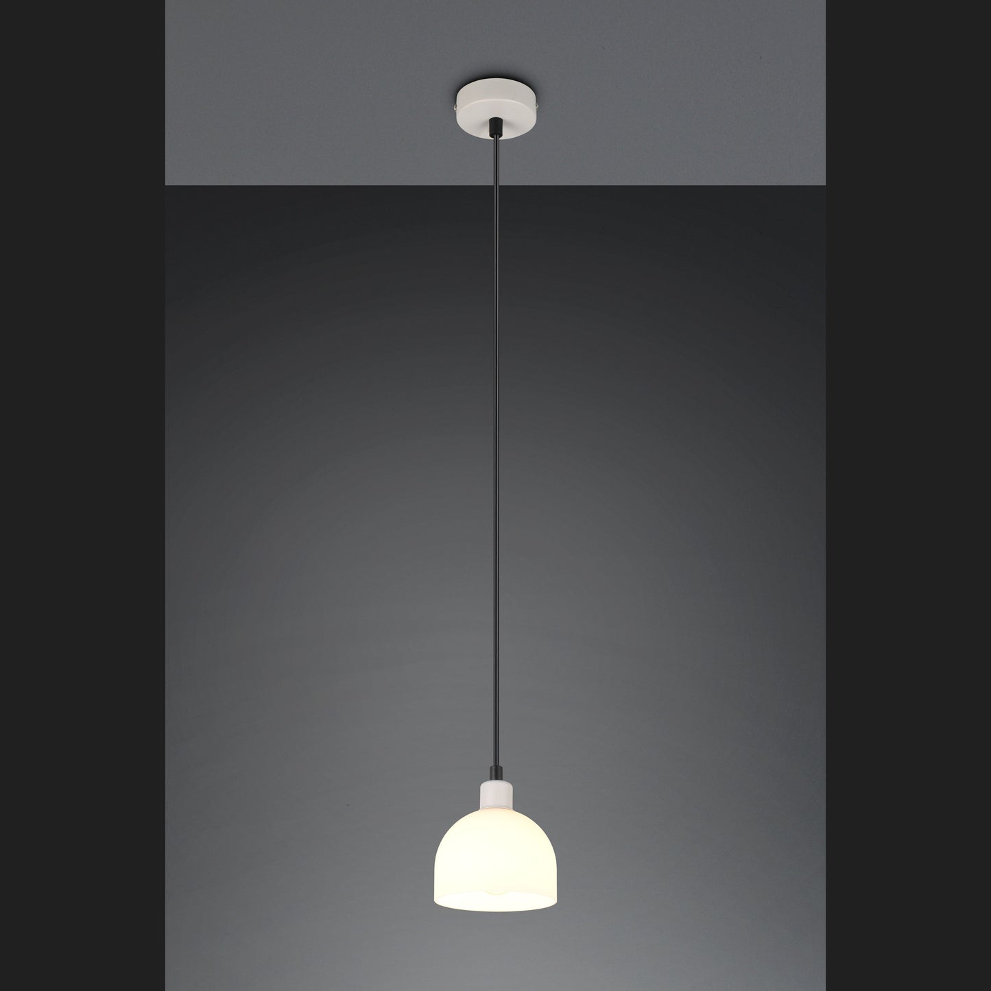 Molly - Pendant - White - Reality - R31861076