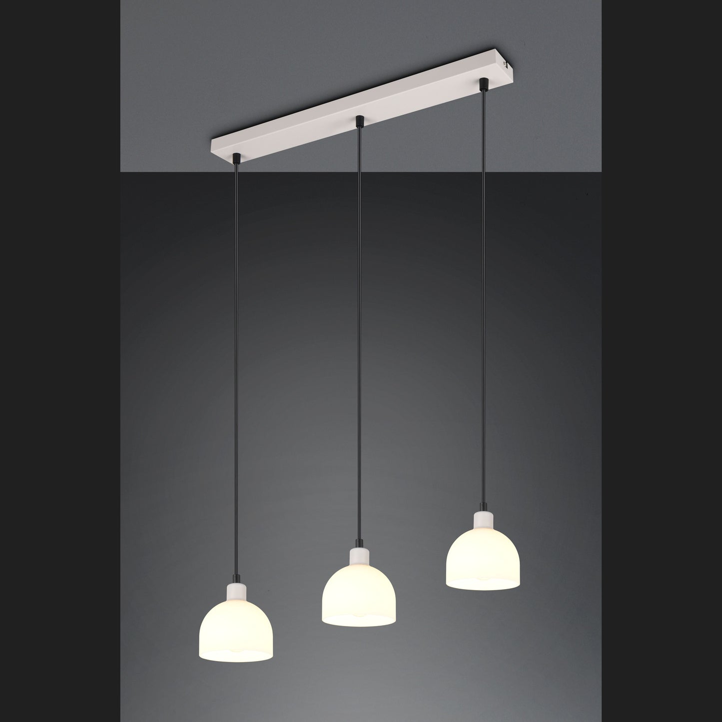 Molly - Pendant - White - Reality - R31863076