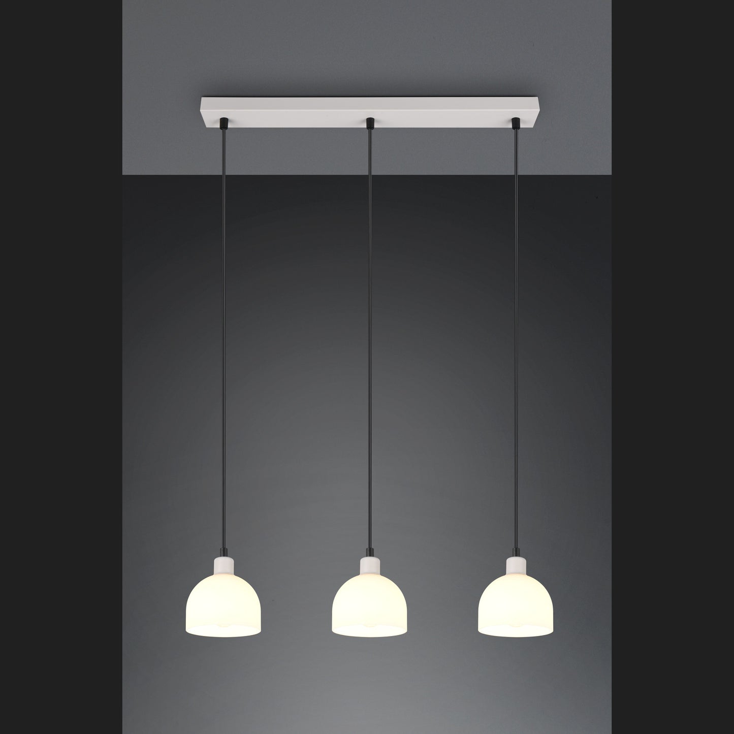 Molly - Pendant - White - Reality - R31863076