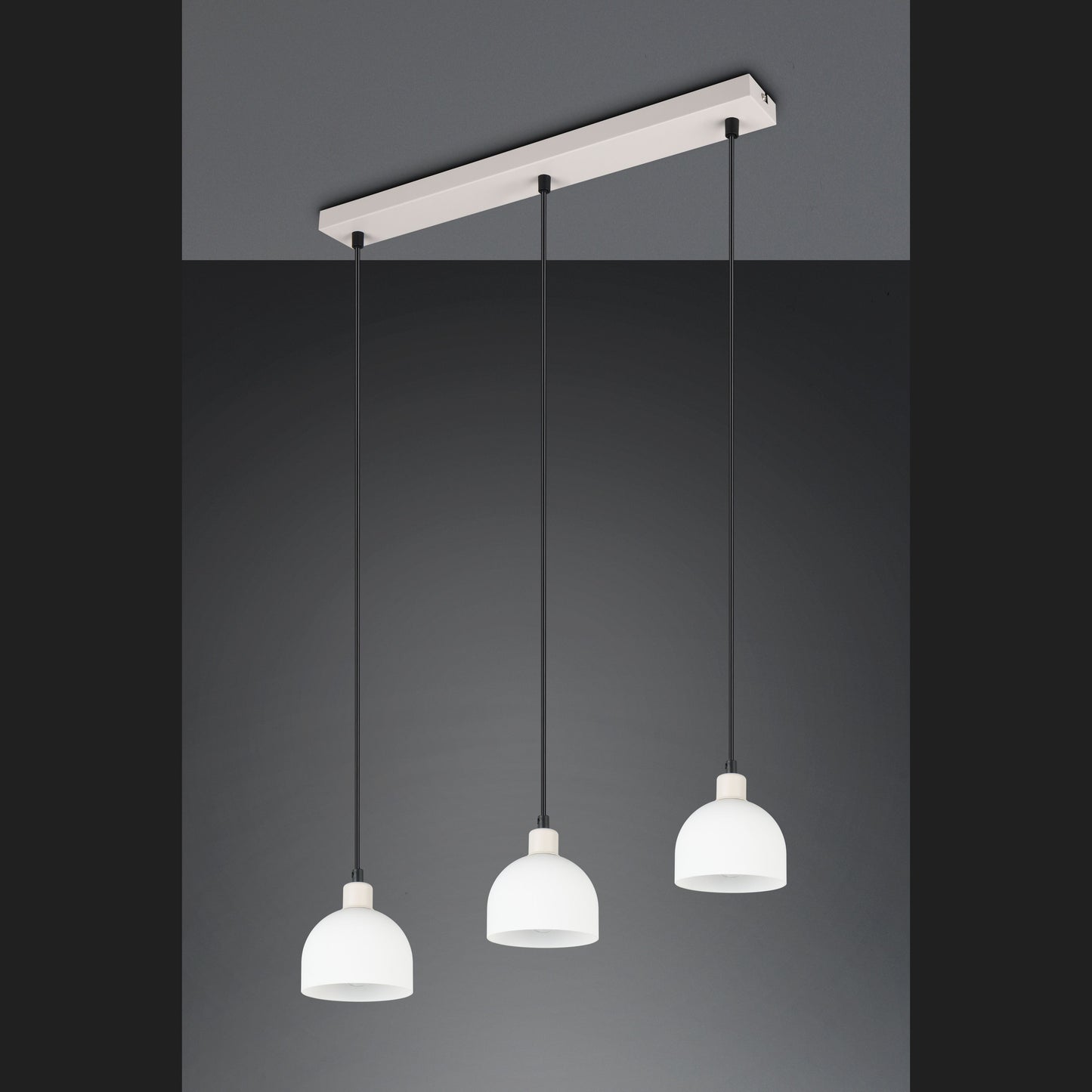 Molly - Pendant - White - Reality - R31863076