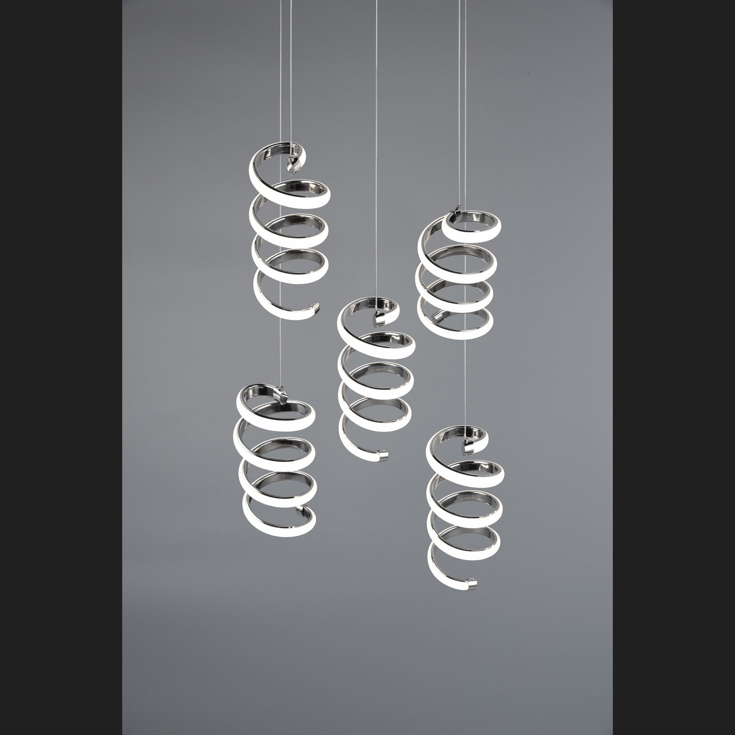 Laola - Pendant - Chrome - Reality
