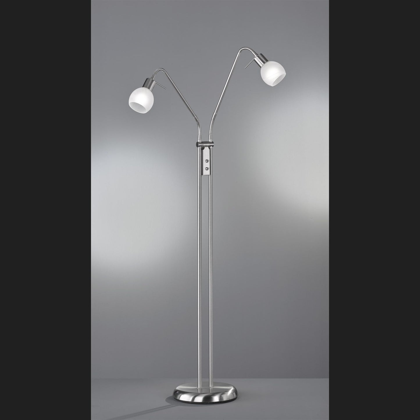 Antibes - Floor lamp - Alabaster Coloured - Reality