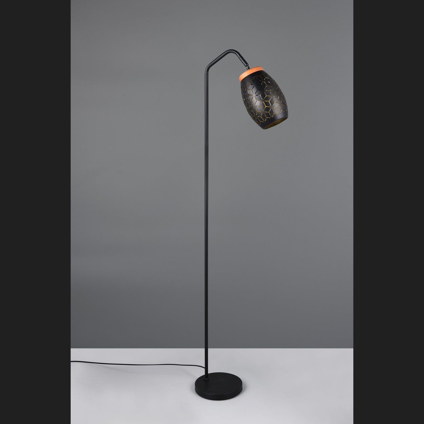 Bidar - Floor Lamp - Black Gold - Reality - R41571080