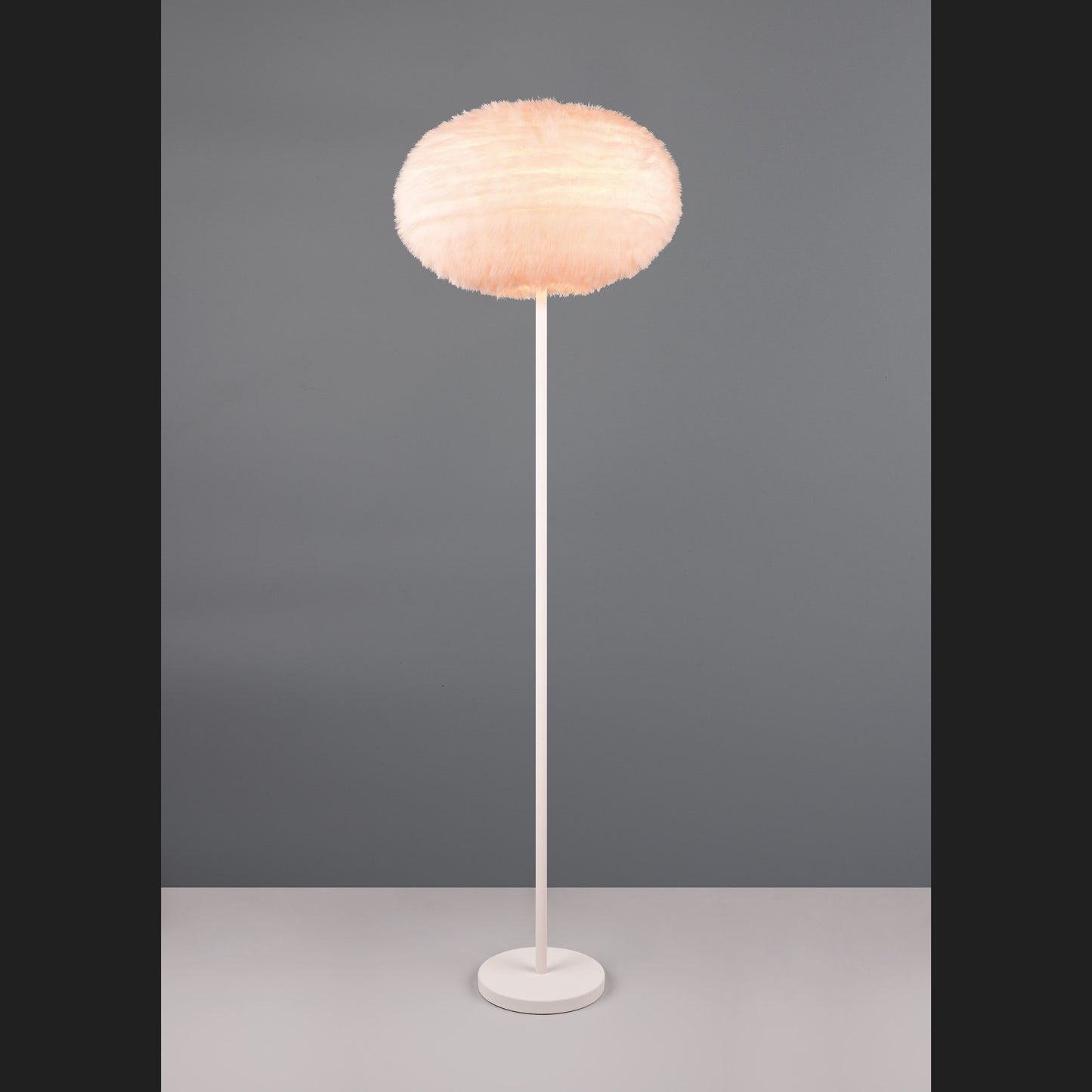 Furry - Floor lamp - Sand - Reality