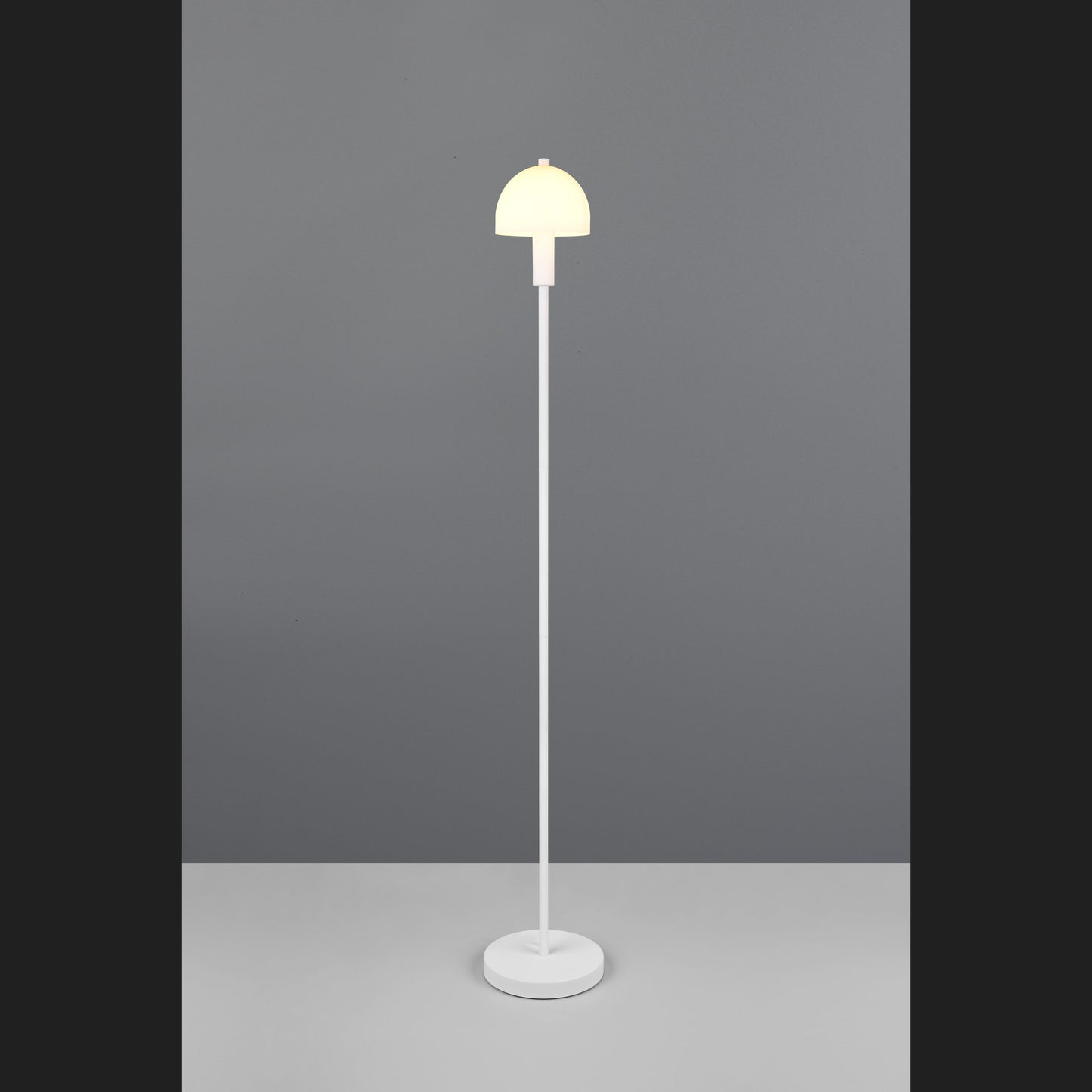 Glenn - Floor Lamp - White - Reality - R41961031