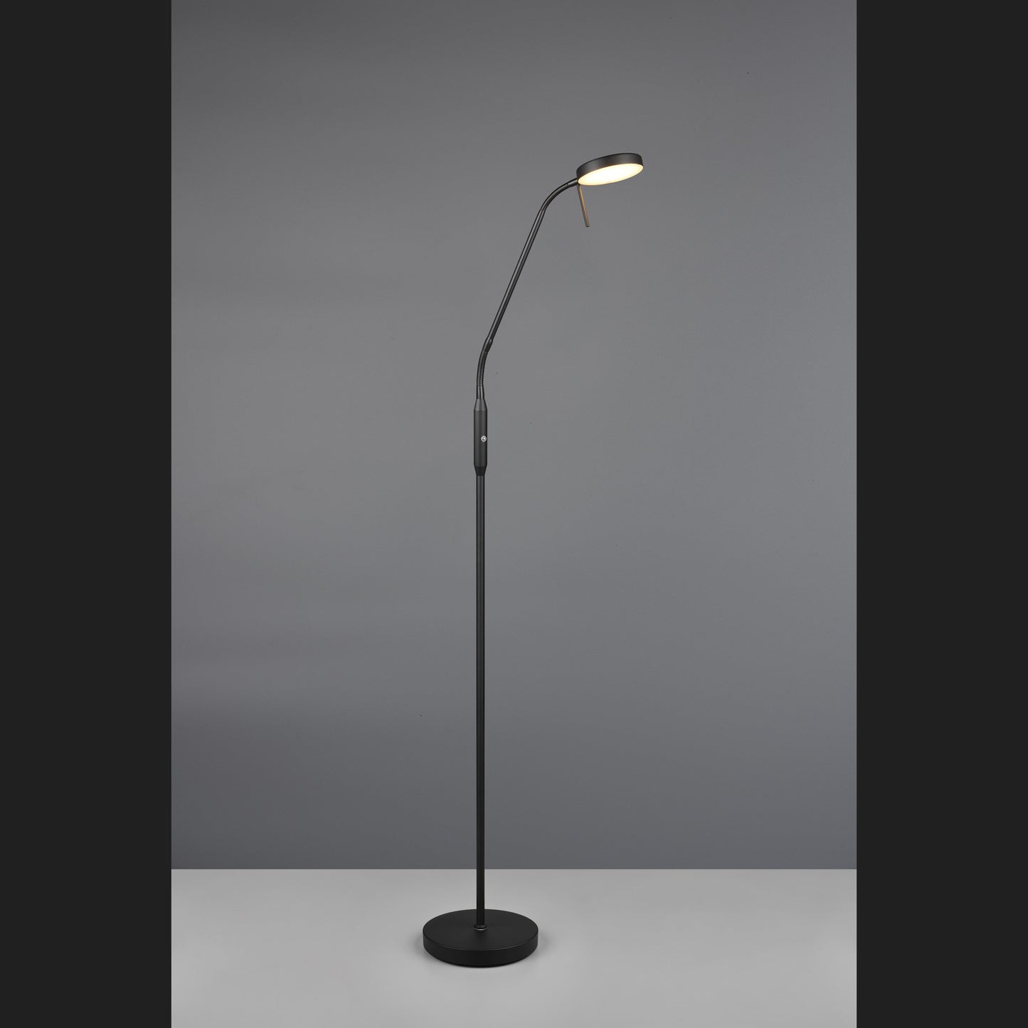 Moreno - Floor Lamp - Black Matt - Reality - R44561132