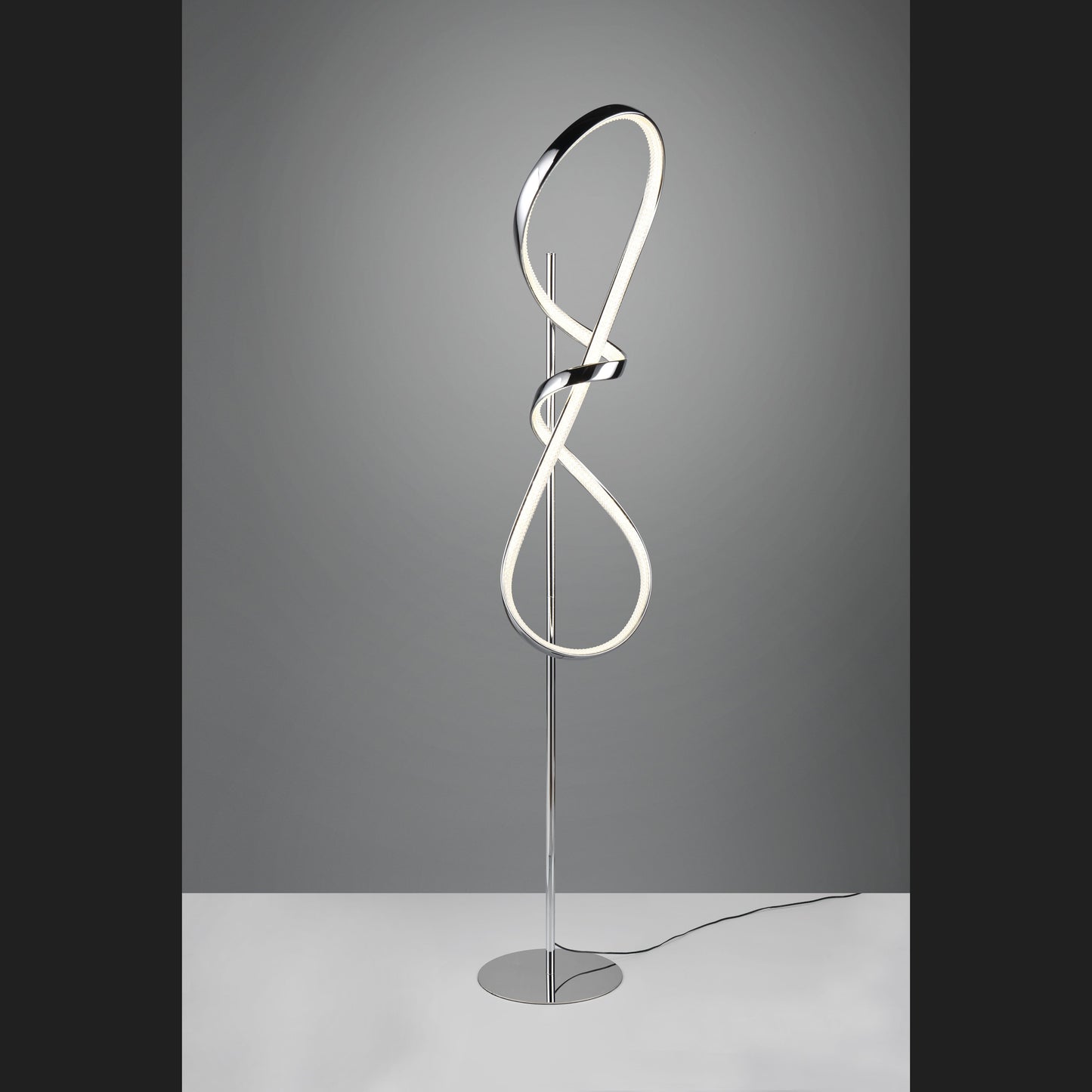 Padua - Floor lamp - Chrome - Reality