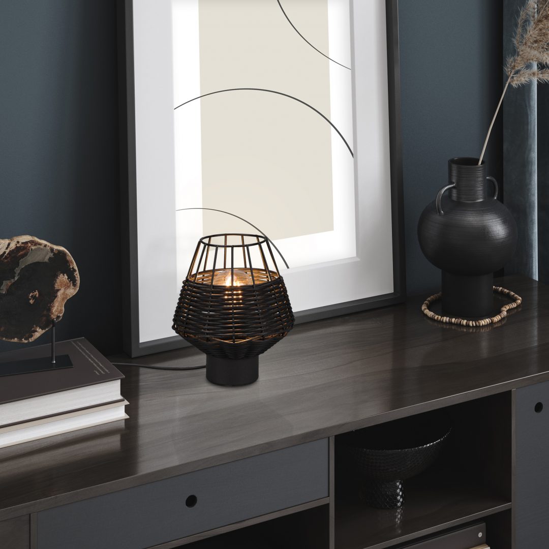 Borka - Table lamp - Black - Reality