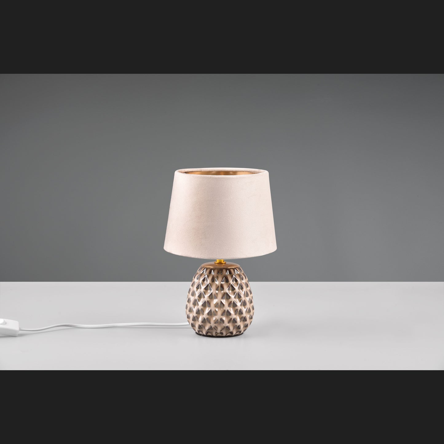 Ariana - Table lamp - Fawn - Reality