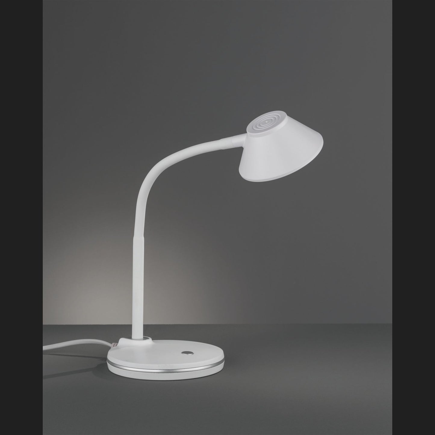 Berry - Table lamp - White - Reality