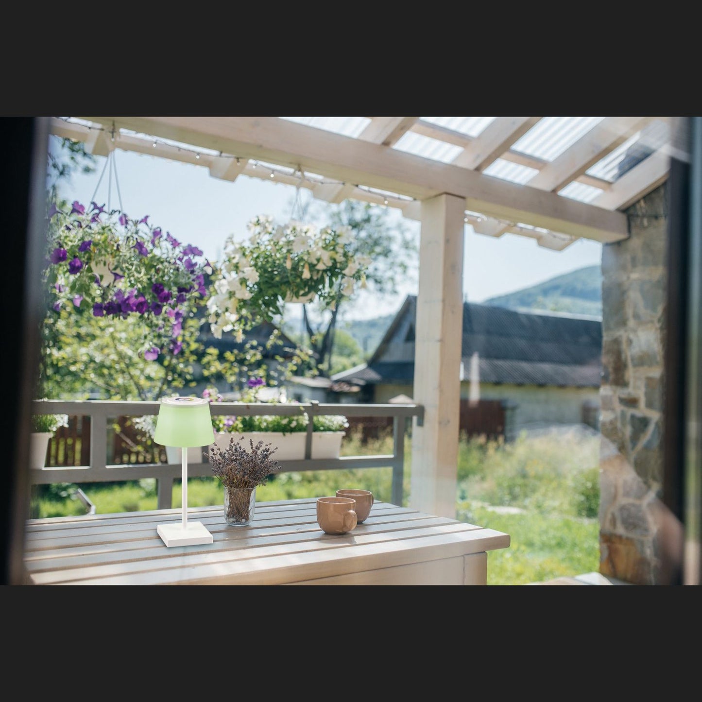 Sanchez - Table lamp - White Matt - Reality