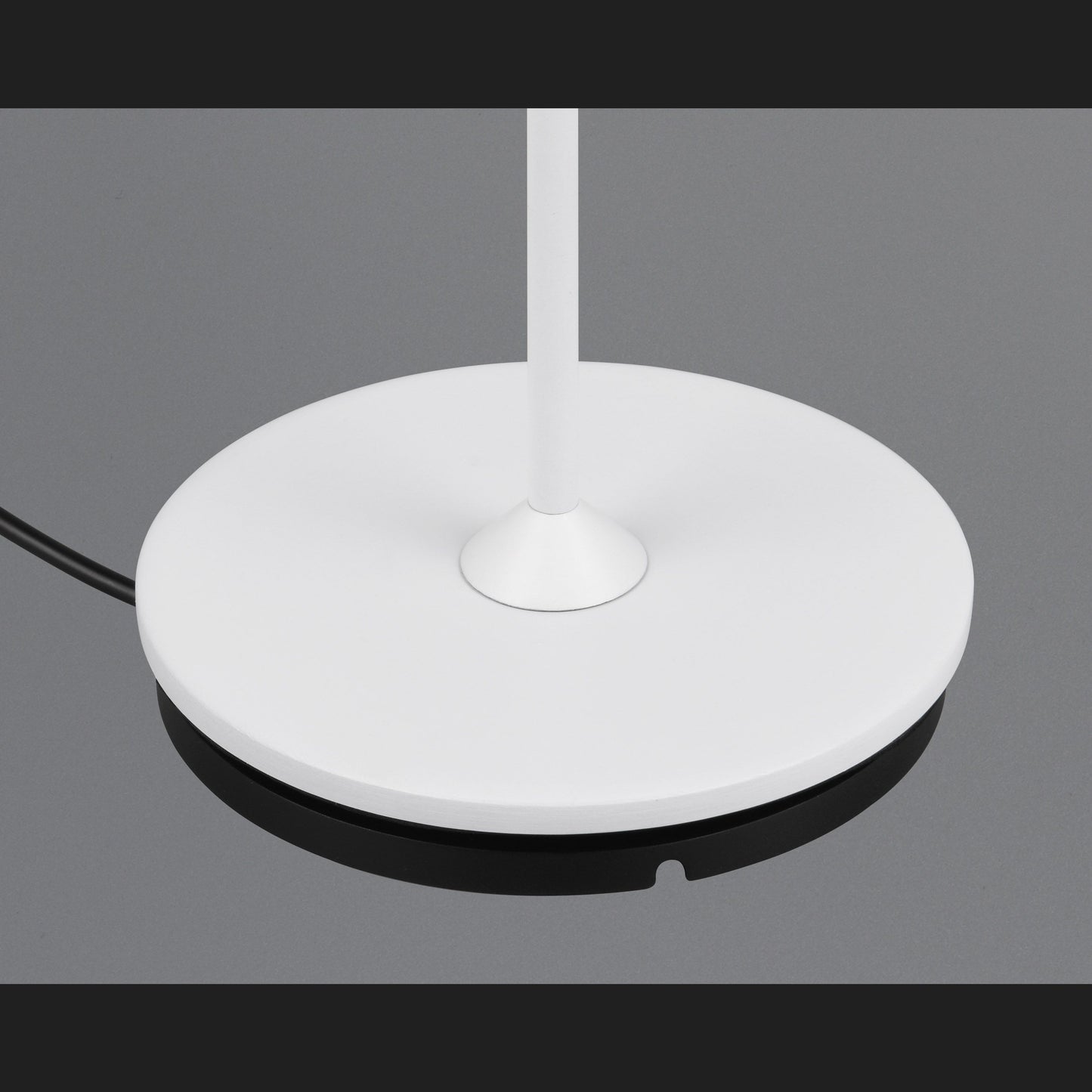 Suarez - Table lamp - White Matt - Reality