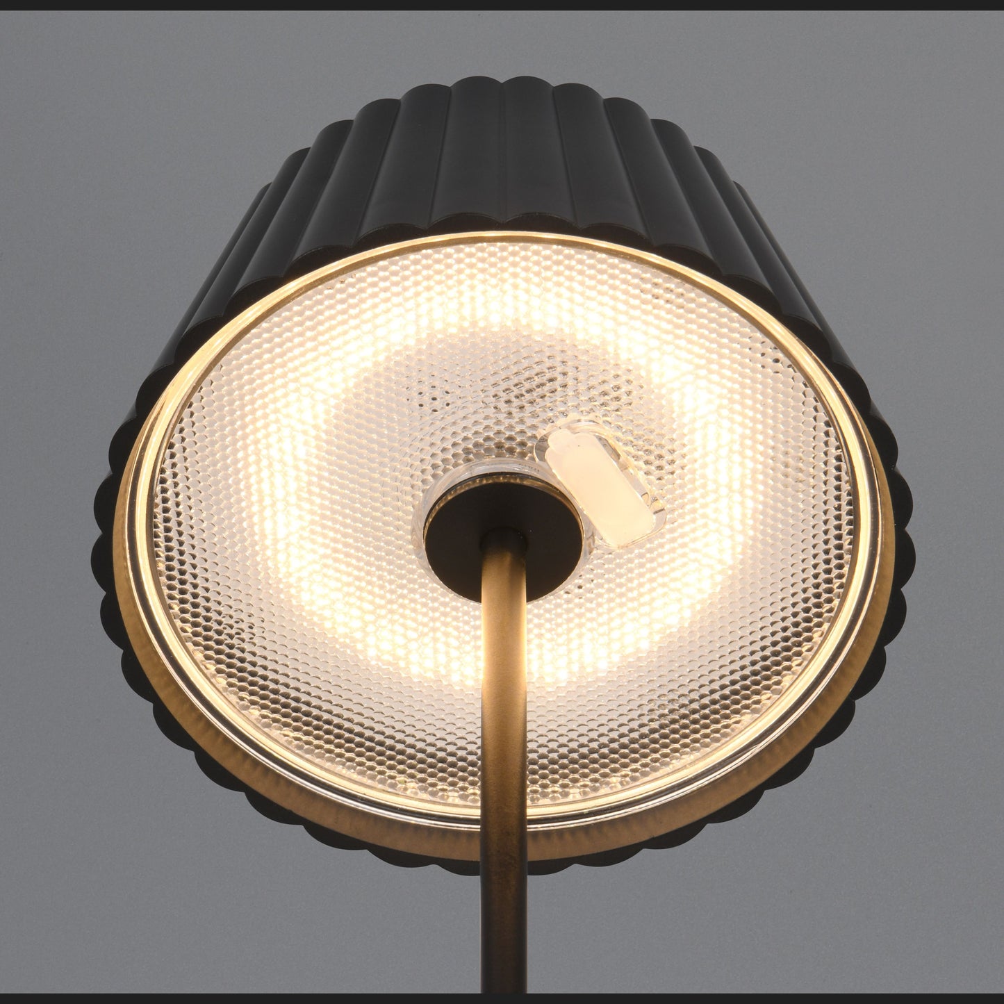 Suarez - Table lamp - Black Matt - Reality