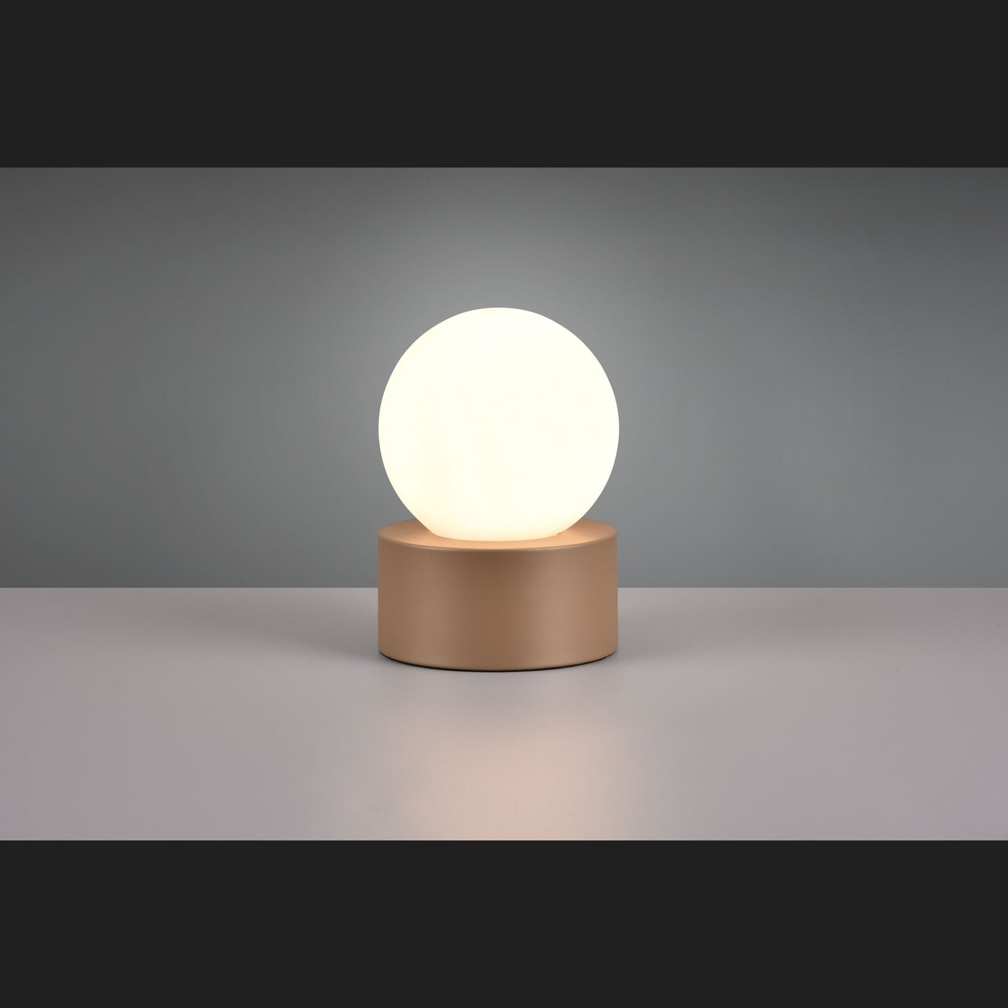 Countess - Table lamp - White - Reality