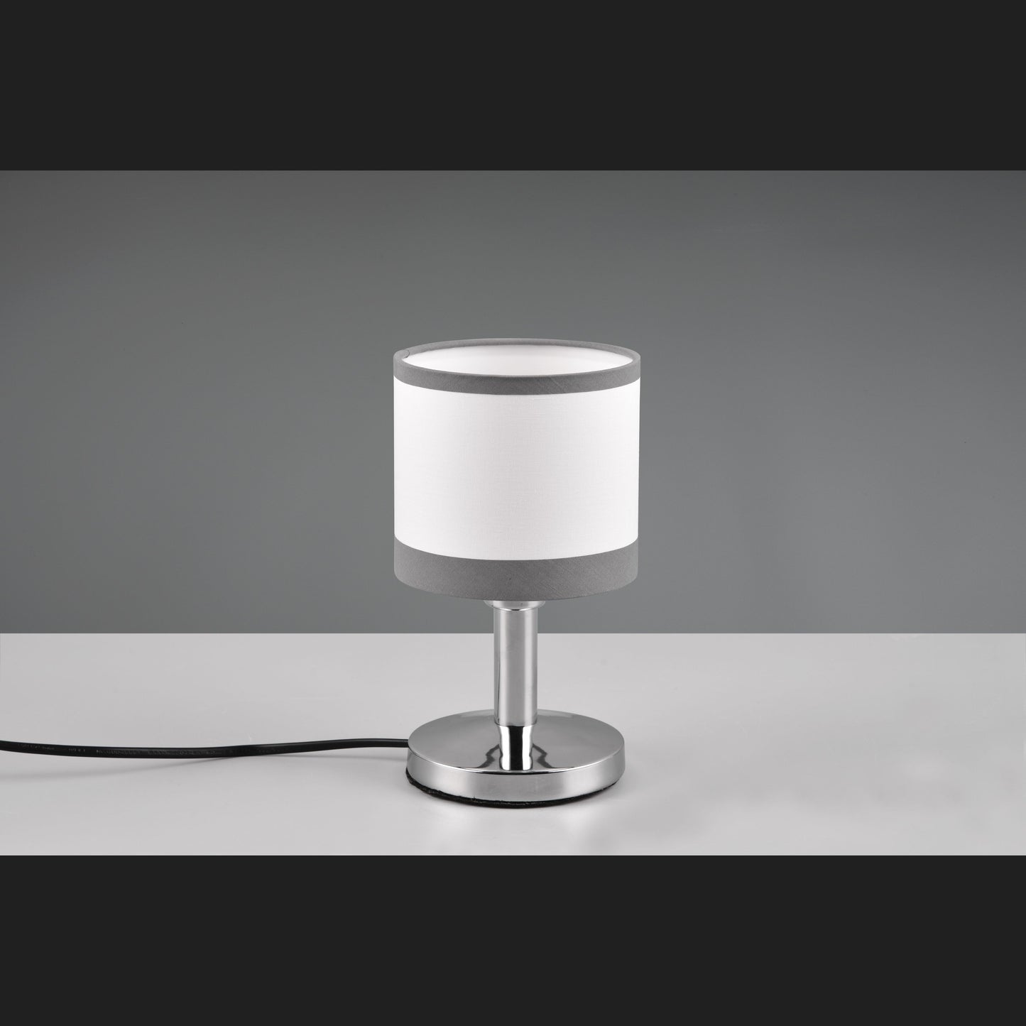 Davos - Table lamp - White - Reality