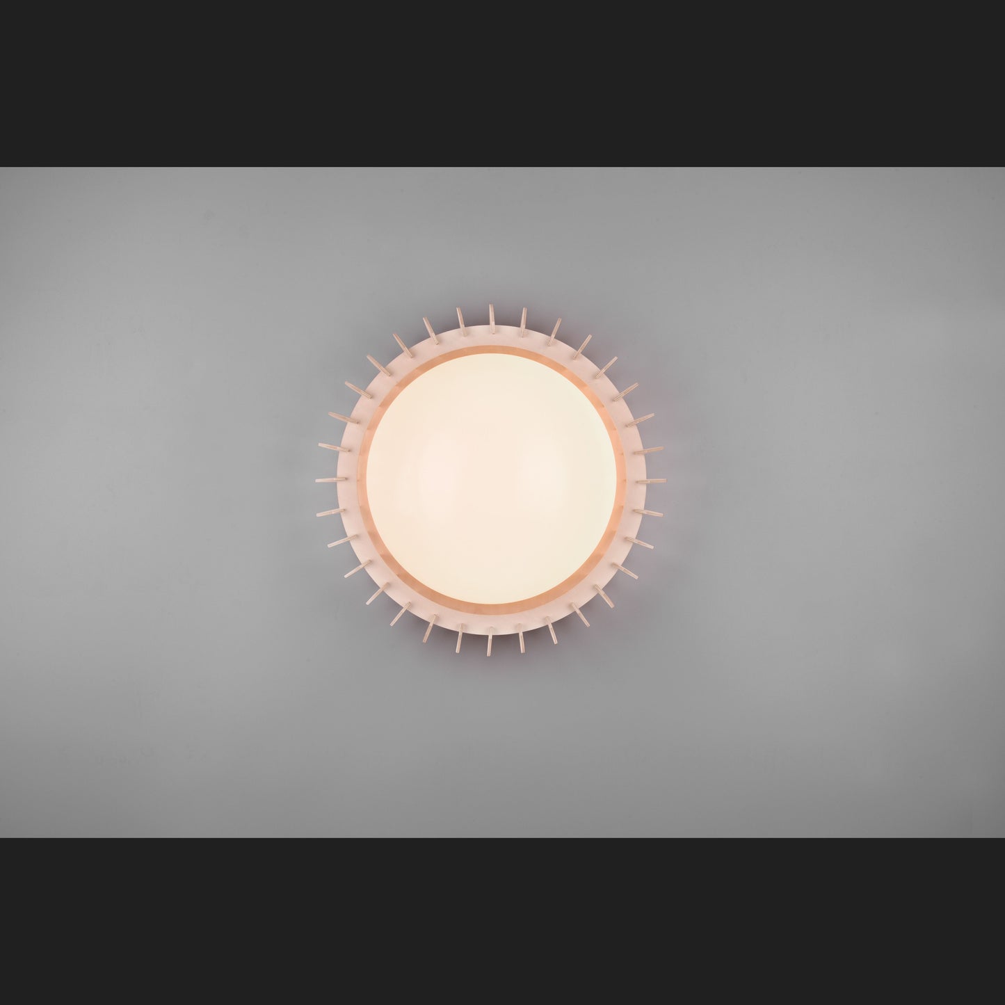 Monte - Ceiling lamp - Wood Coloured - Reality