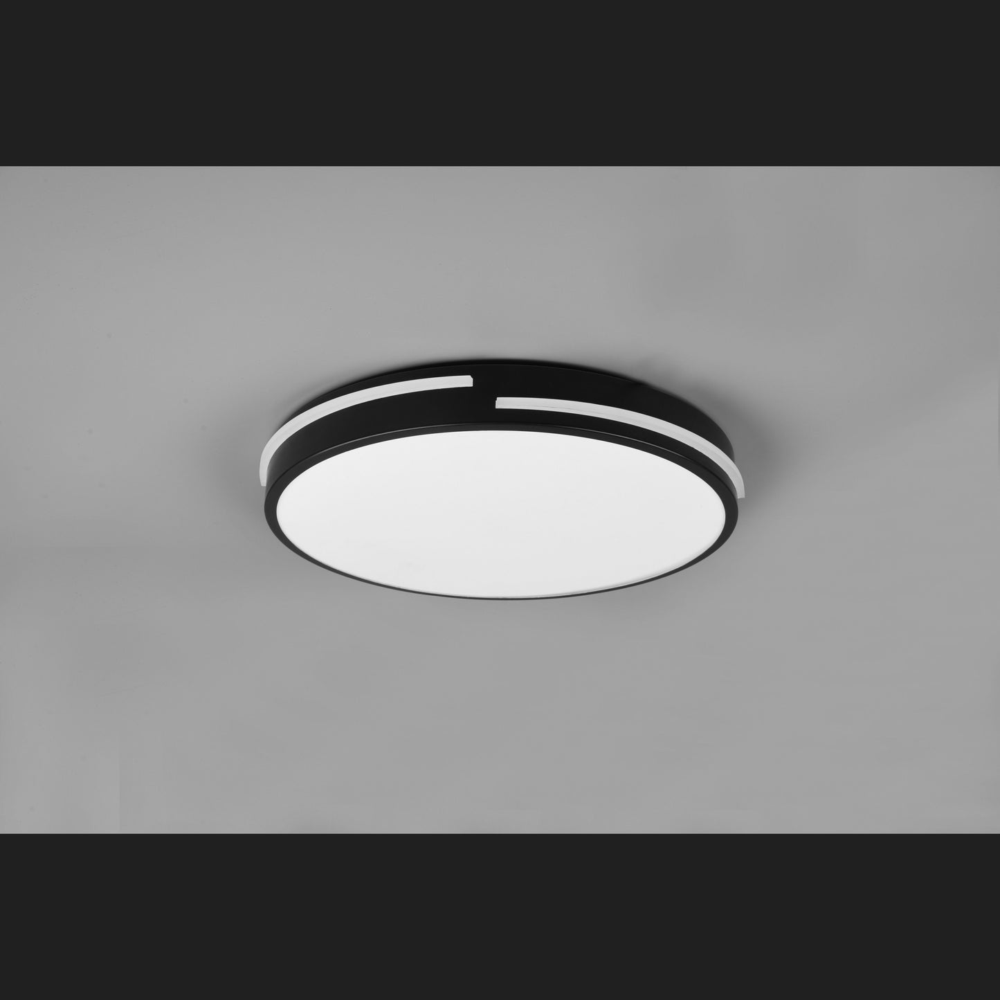 Tacoma - Ceiling lamp - Black Matt - Reality