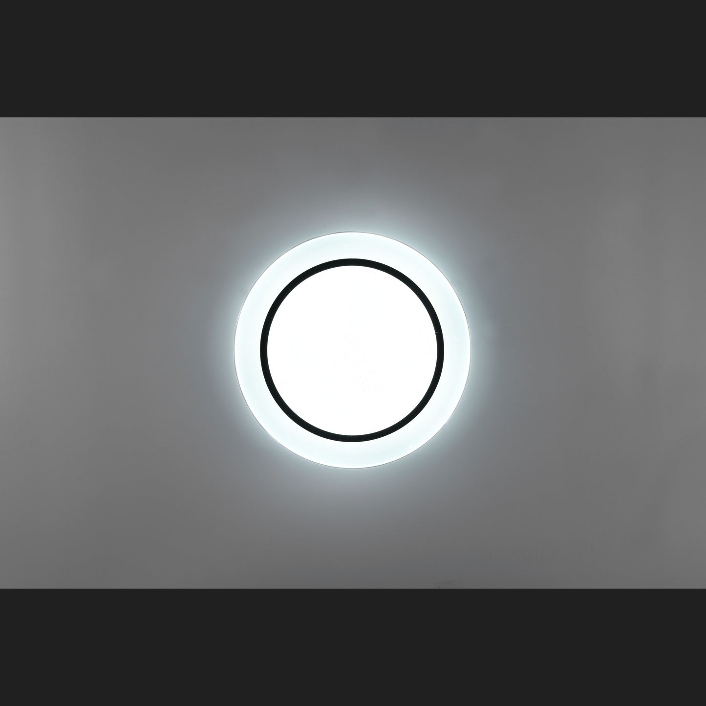 Atria - Ceiling lamp - Black Matt - Reality