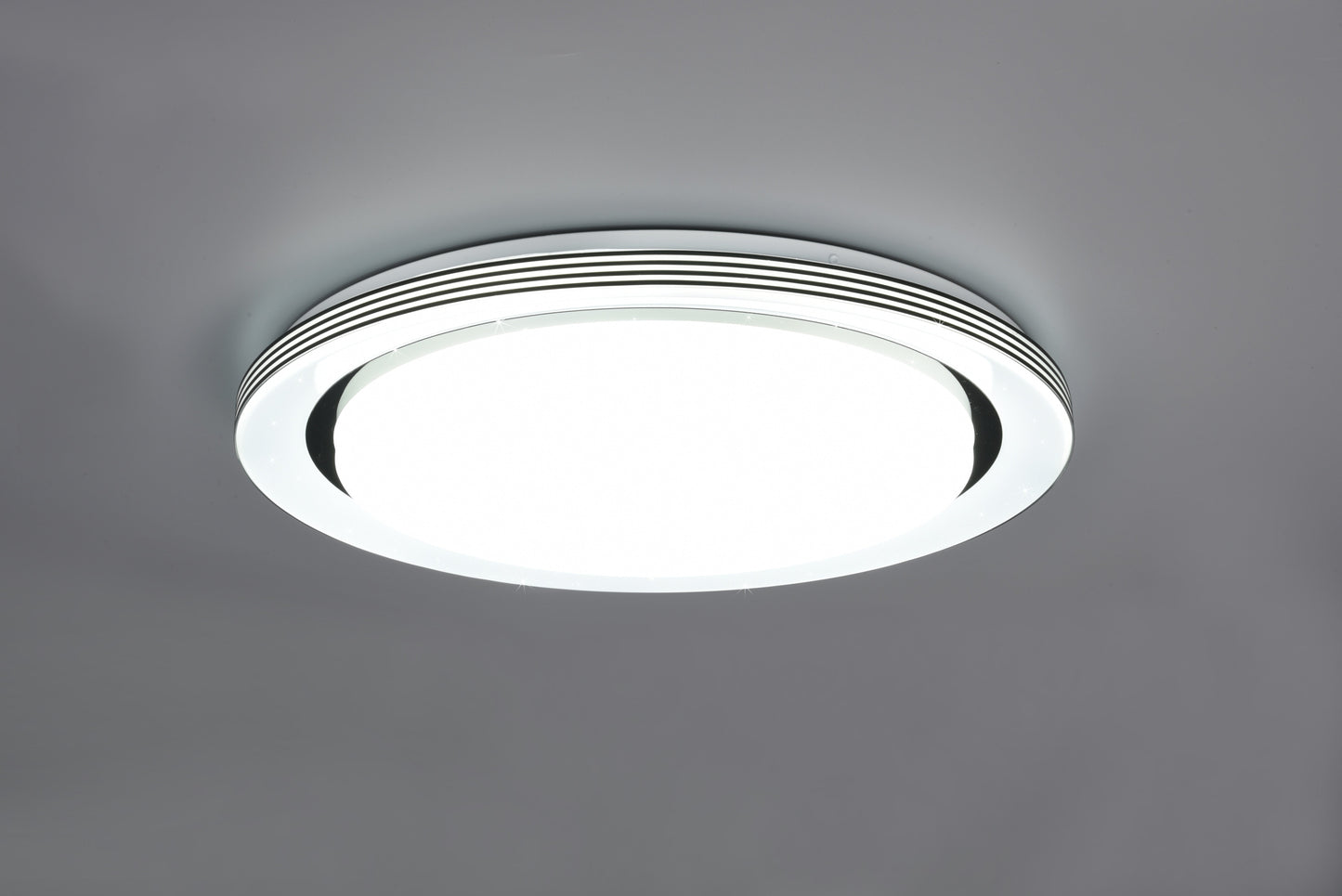 Atria - Ceiling lamp - Black Matt - Reality