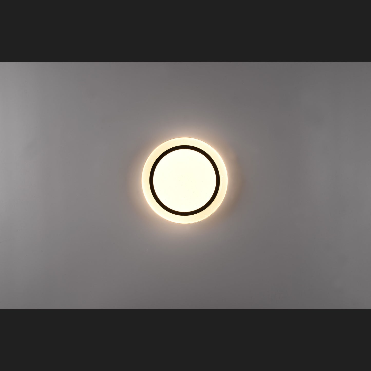 Atria - Ceiling lamp - Black Matt - Reality