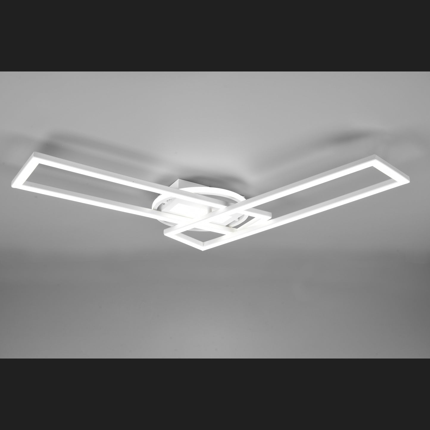 Twister - Ceiling lamp - White Matt - Reality
