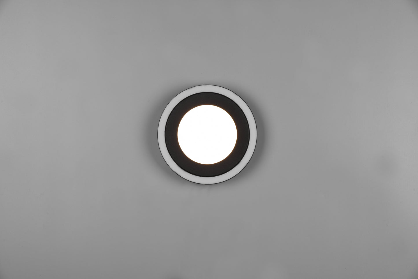 Carus - Ceiling lamp - Black Matt - Reality