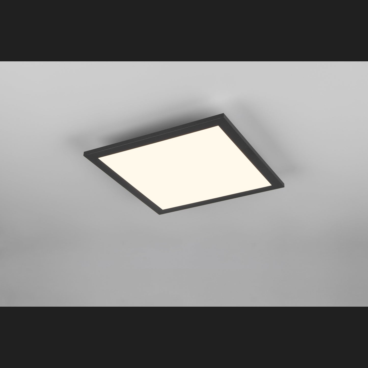 Beta - Ceiling lamp - Black Matt - Reality