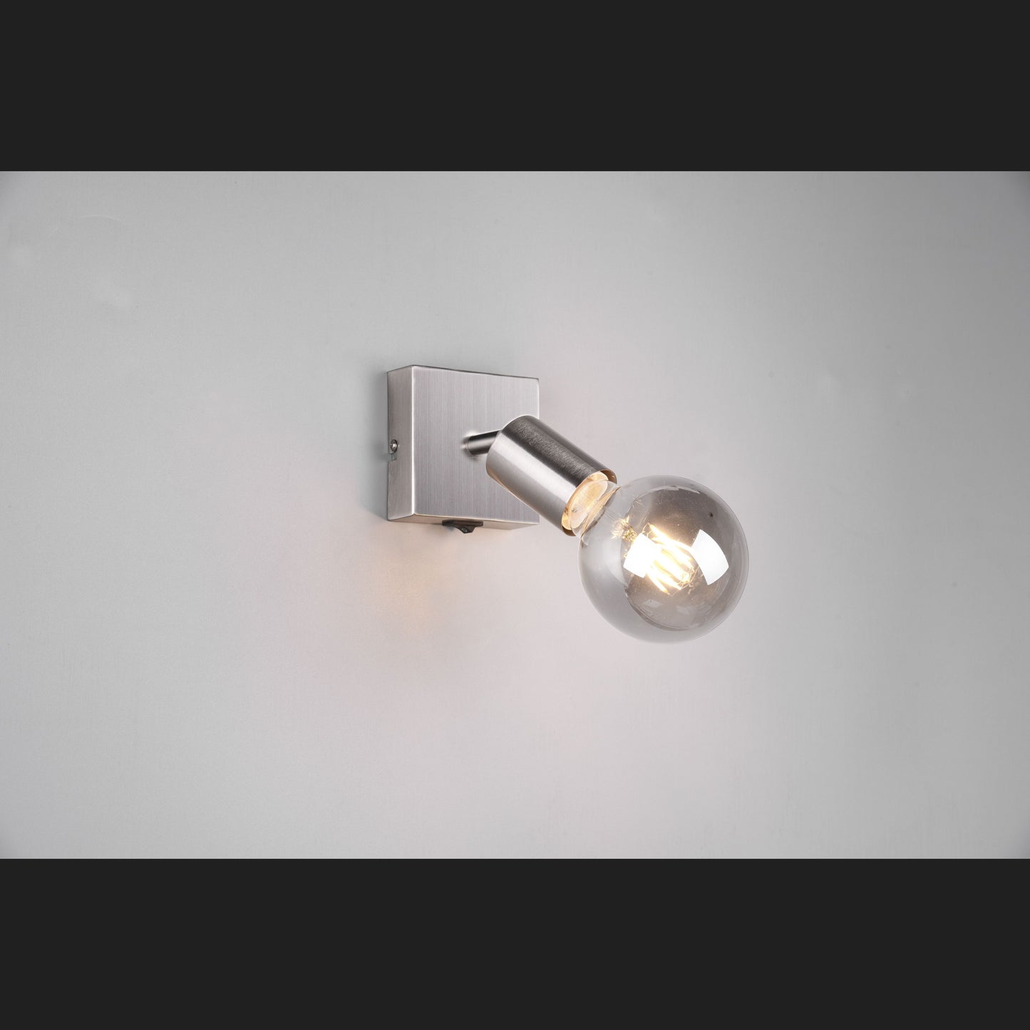 Vannes - Spot - Nickel Matt - Reality