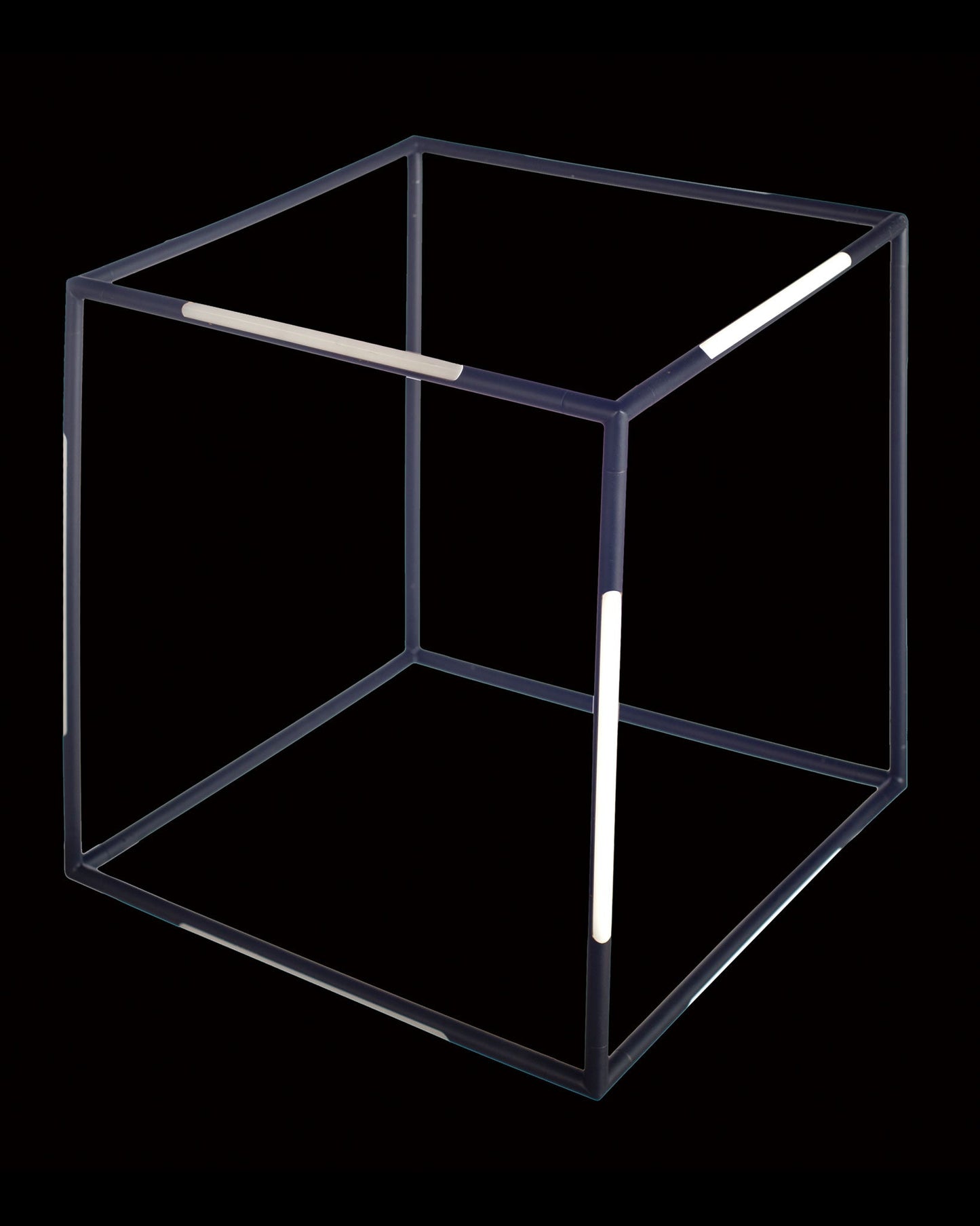 Tubular Small Cube Black Light