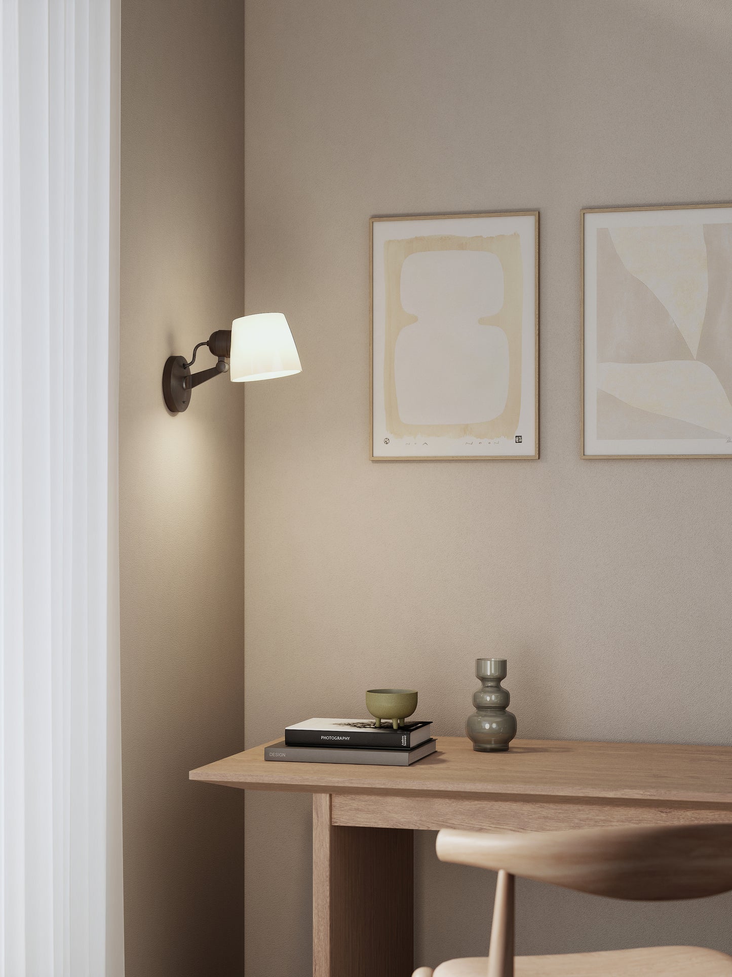 Imari Adjustable Wall