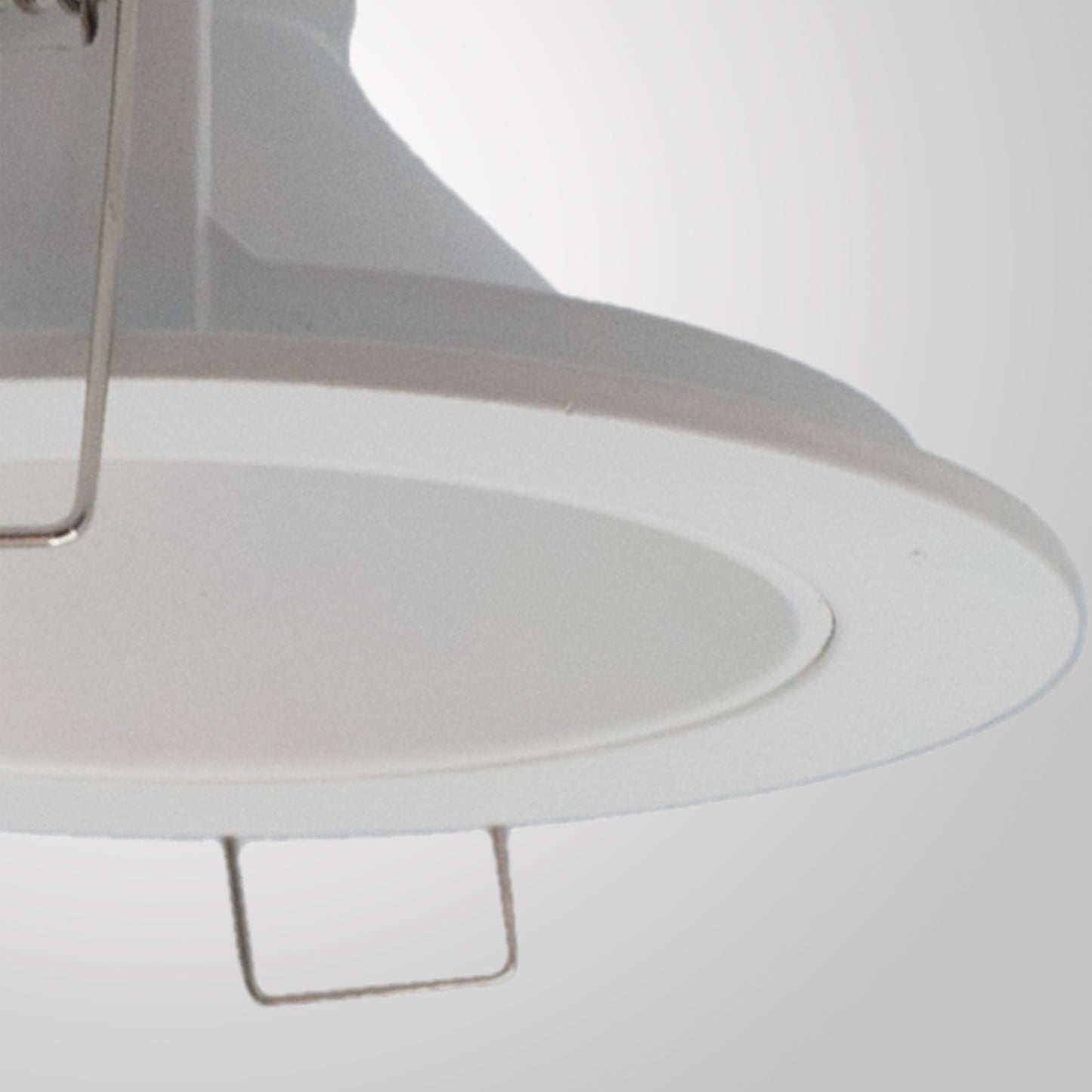 Brandon Recessed Downlight Round, 1 x GU10 (Max 12W), Matt White, Cut Out: 98mm, Lampholder Included by Mantra