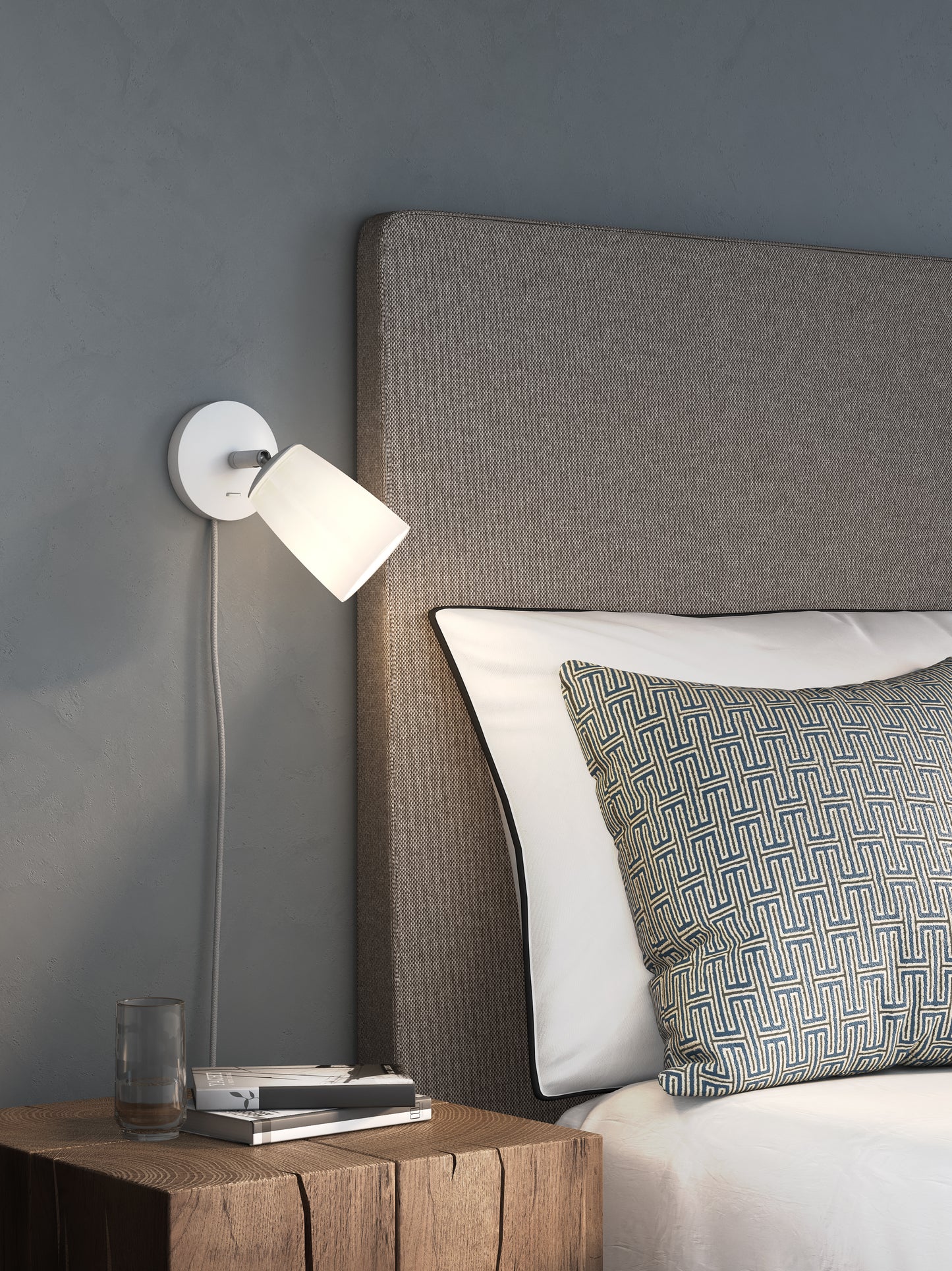 Carlton Wall Plug-In