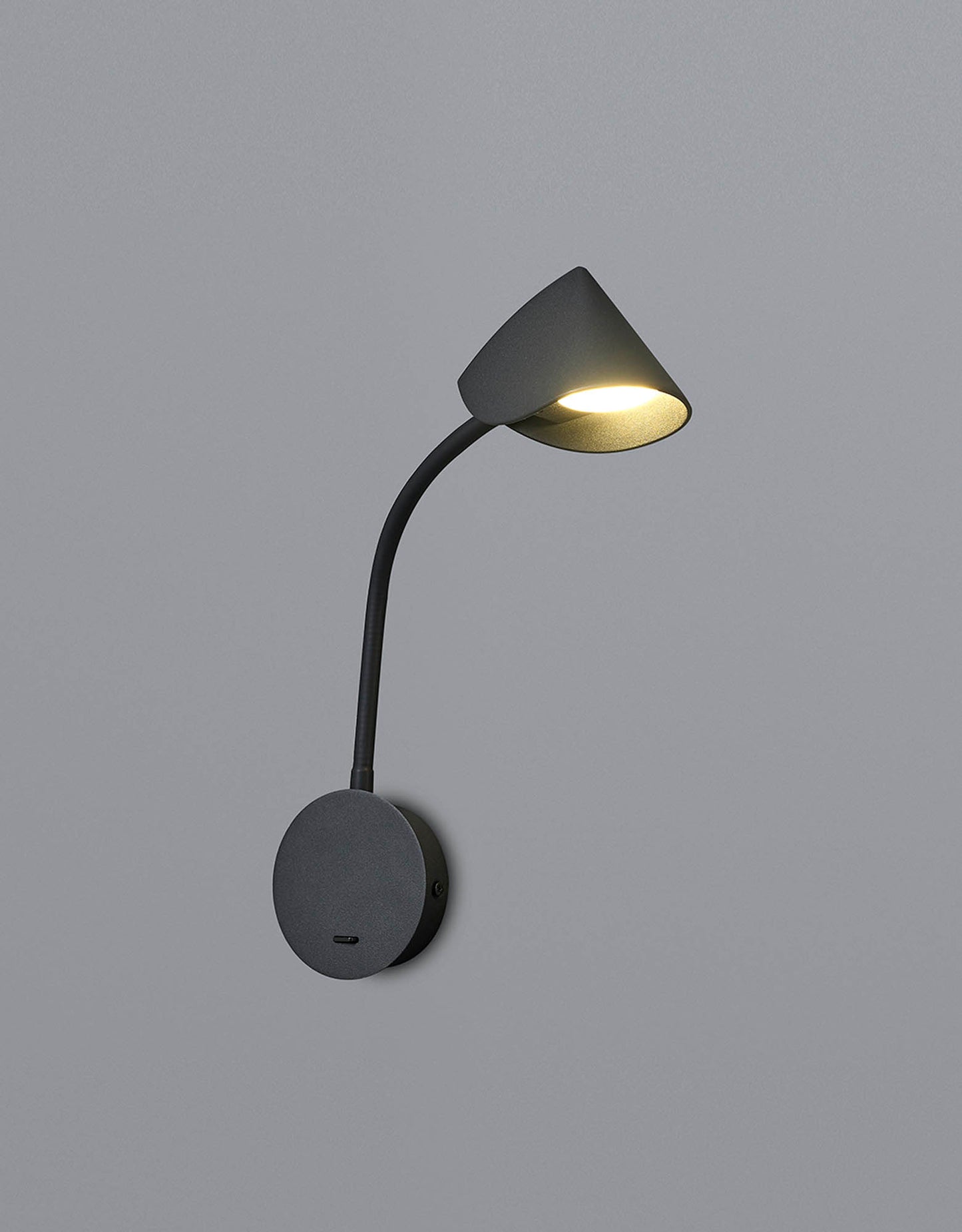 Goa Wall Lamp Switched, 7W LED, 3000K, 705lm, Black, 3yrs Warranty by Mantra