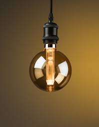 LUNA 230V 3W ES LED Globe Retro Lamp 1800K