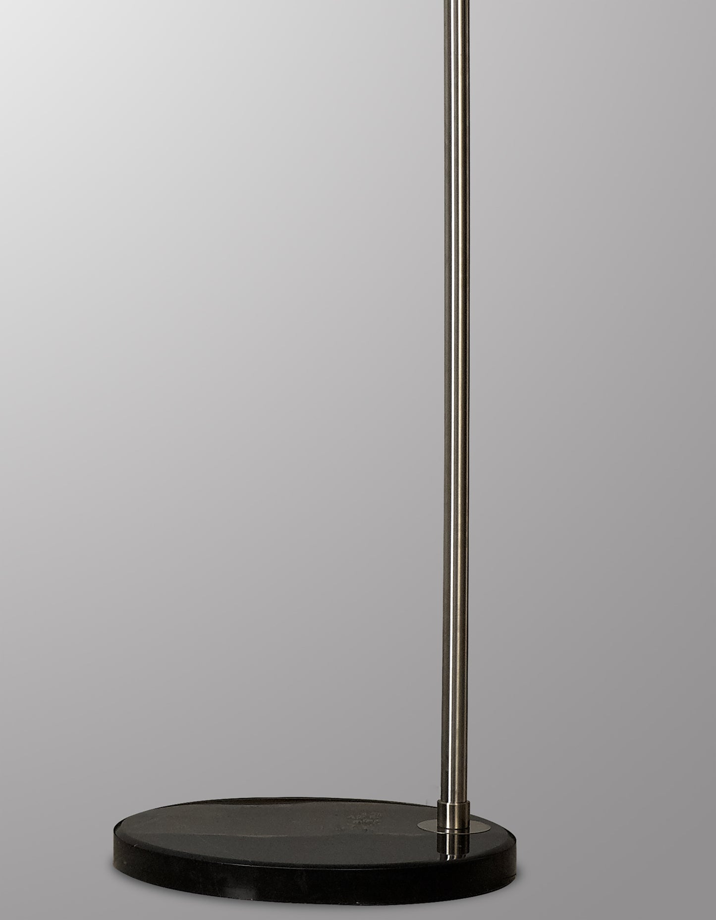 Kinke Long Reach Floor Stand With Hook, Stainless Steel/Black Marble, 2.5kg Maximum Load, 2yrs Warranty Item Weight: 15kg by Mantra