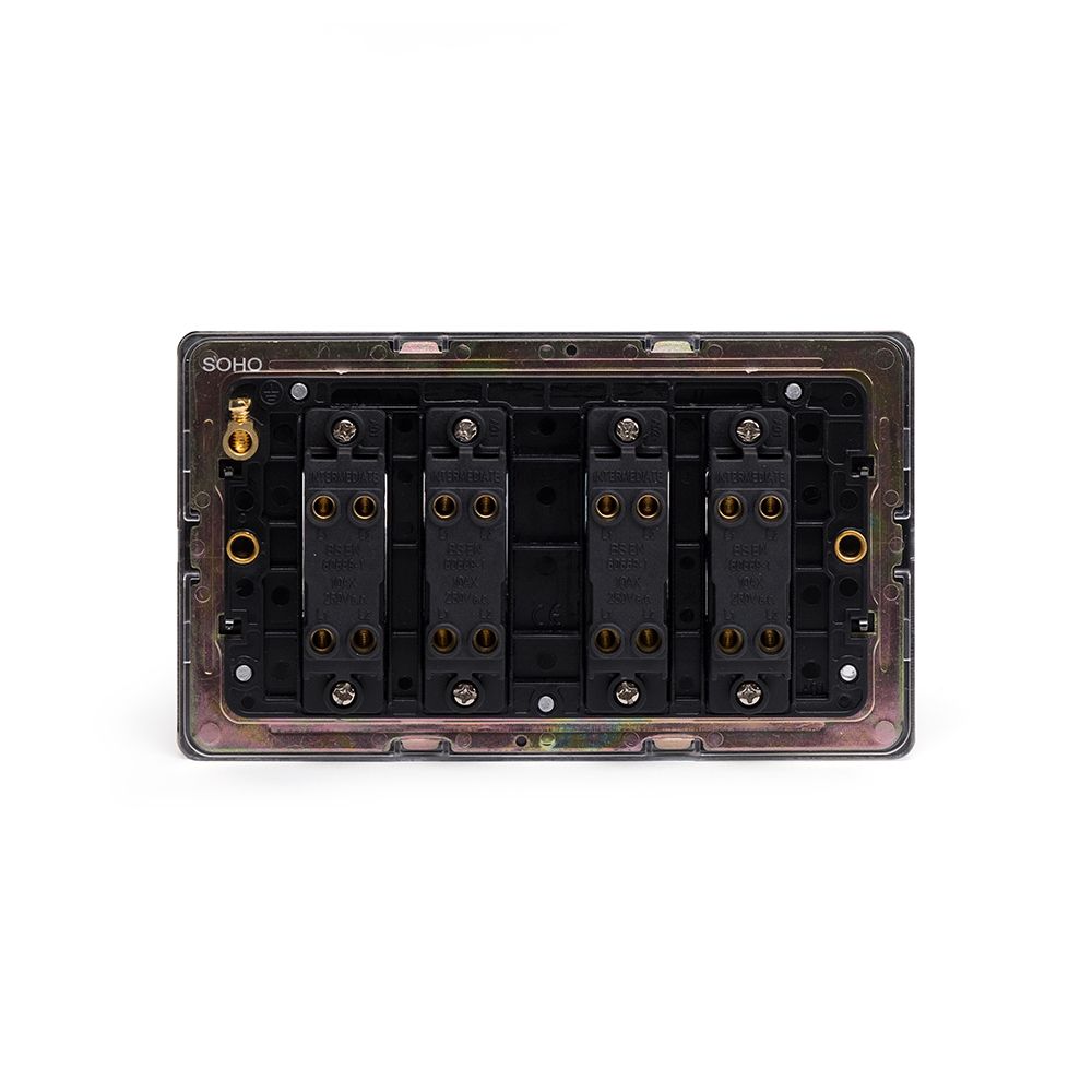 The Camden Collection Matt Black 10A 4 Gang Intermediate Switch Black Insert Screwless