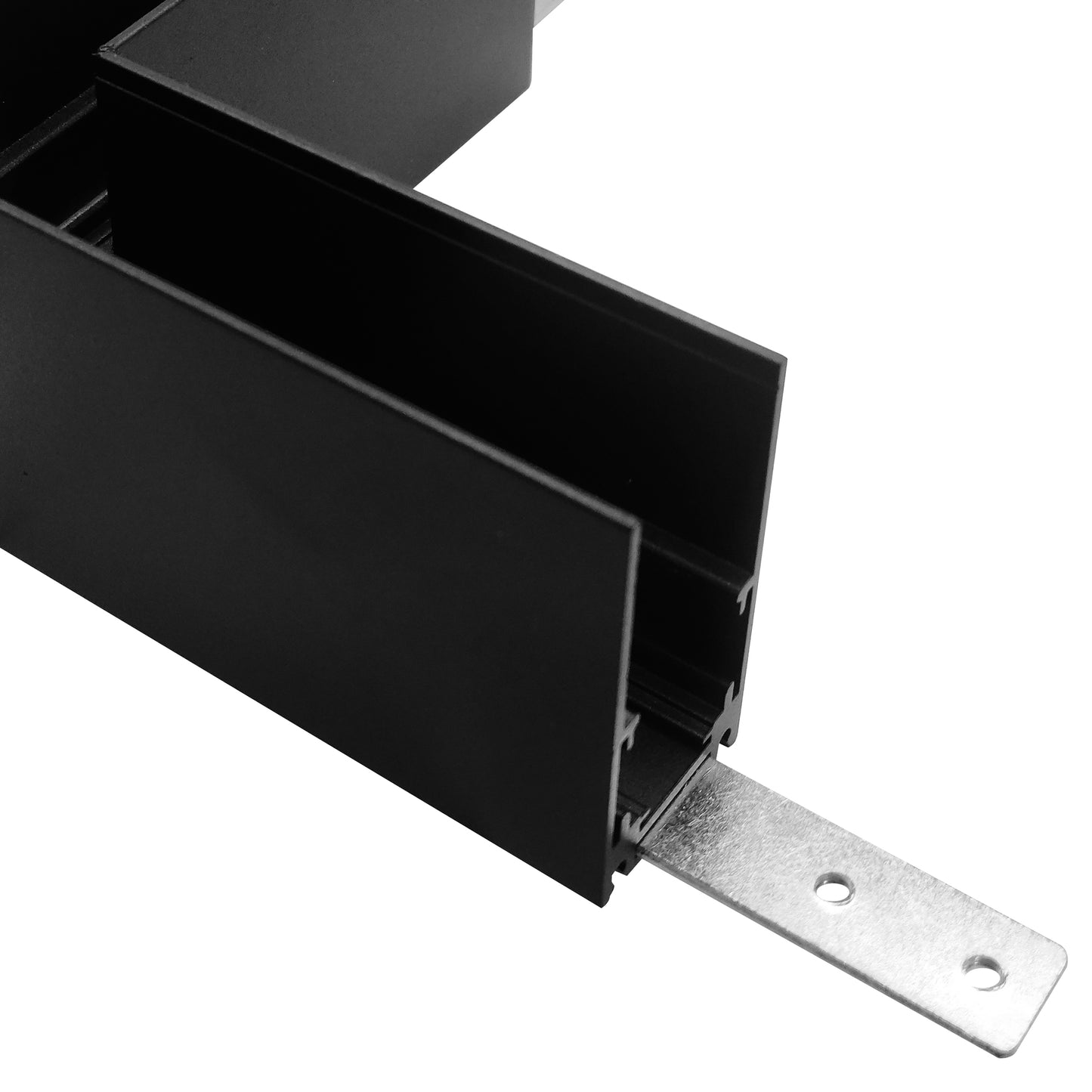 Magneto Deep 3 Connector Surface L-Joint Wall To Wall In, Black For M8371 & M8372 by Mantra