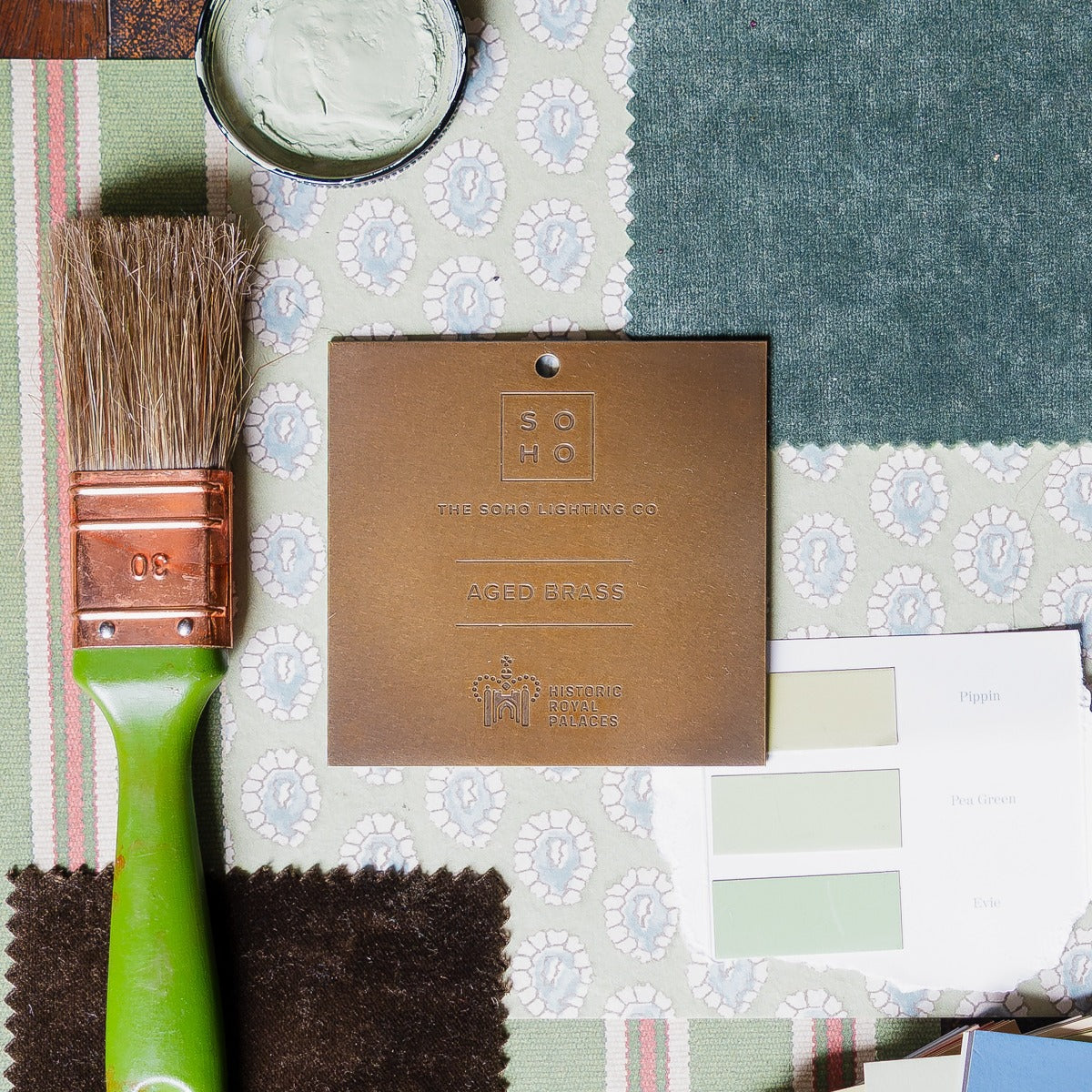 The Palaces Collection Aged Brass Metal Finish Sample