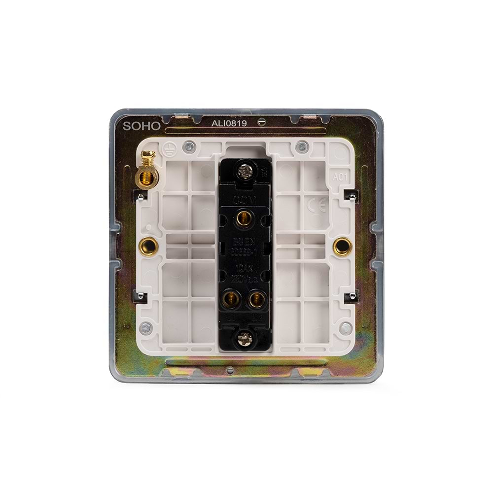 The Finsbury Collection Polished Chrome Flat Plate 10A 1 Gang 2 Way Switch Wht Ins Screwless