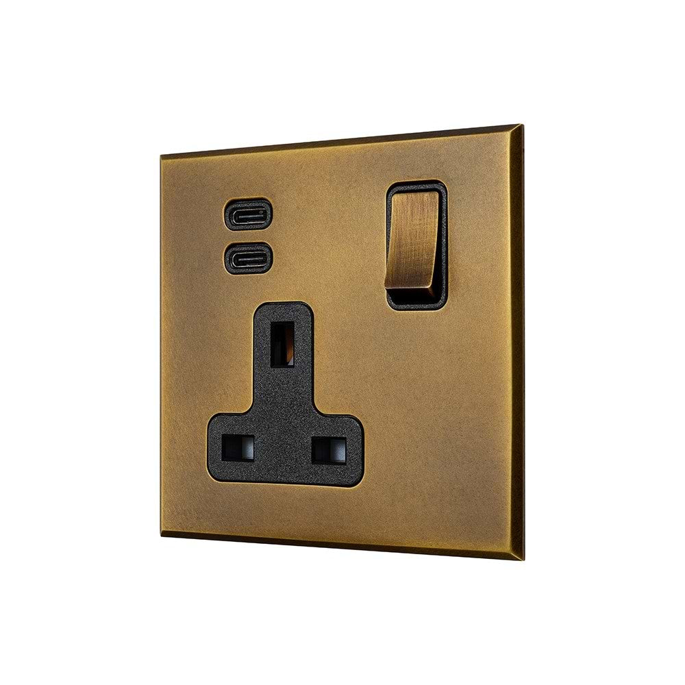 Aged Brass 1 Gang 13A Double Pole Switched Socket 3.1A Type C+C USB Charging with Black Insert - The Palaces Collection