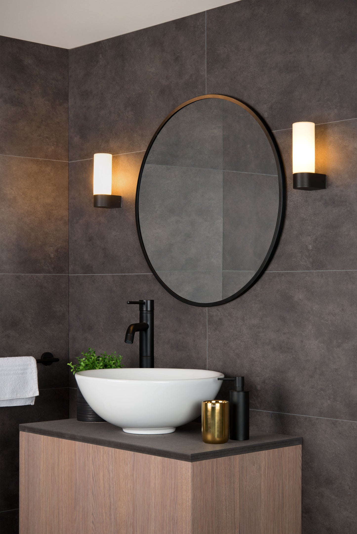 Lucide JESSE - Wall light Bathroom - 1xG9 - IP44 - Black