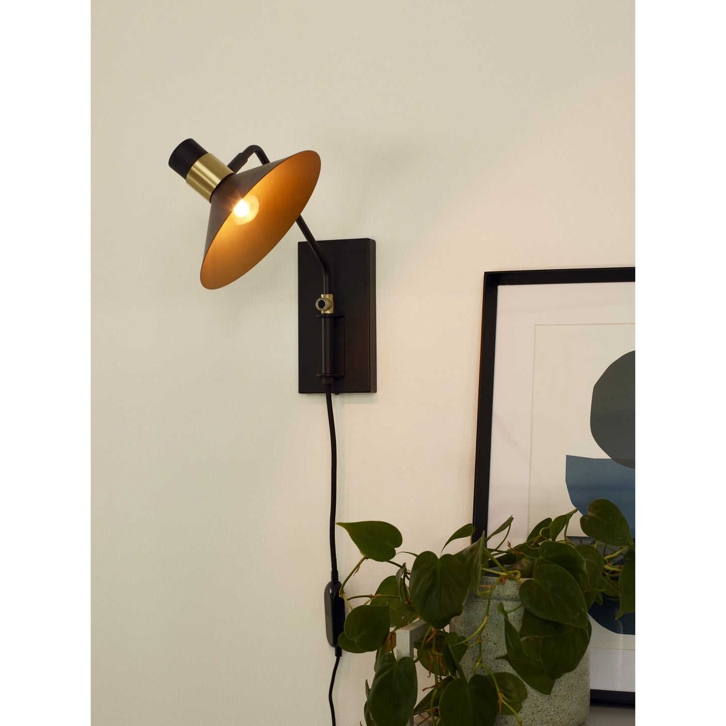 Lucide PEPIJN - Wall light - 1xE14 - 3 StepDim - Black