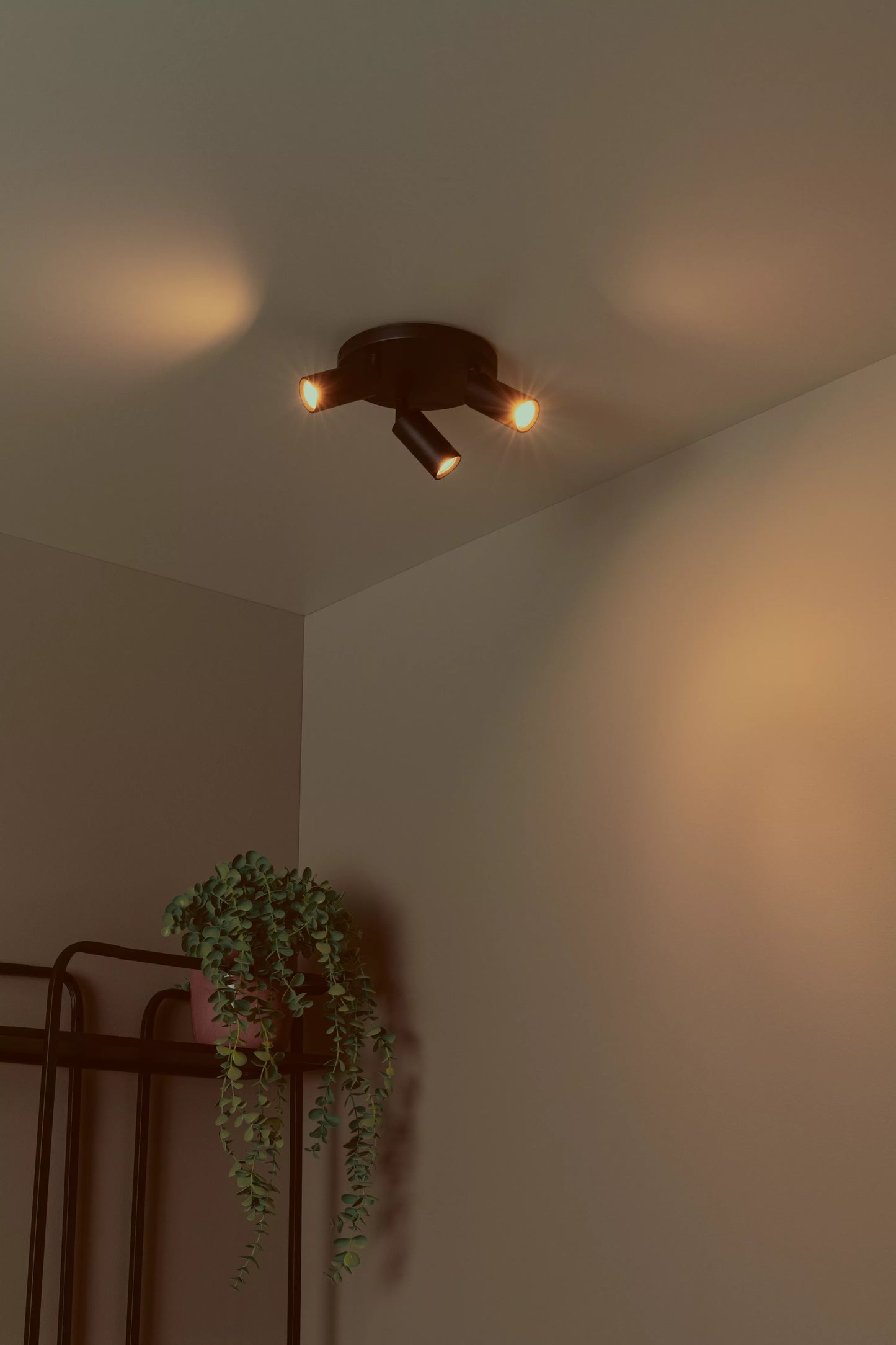 Lucide RITMO - Ceiling spotlight - Ø 18 cm - 3xGU10 (MR11) - Black