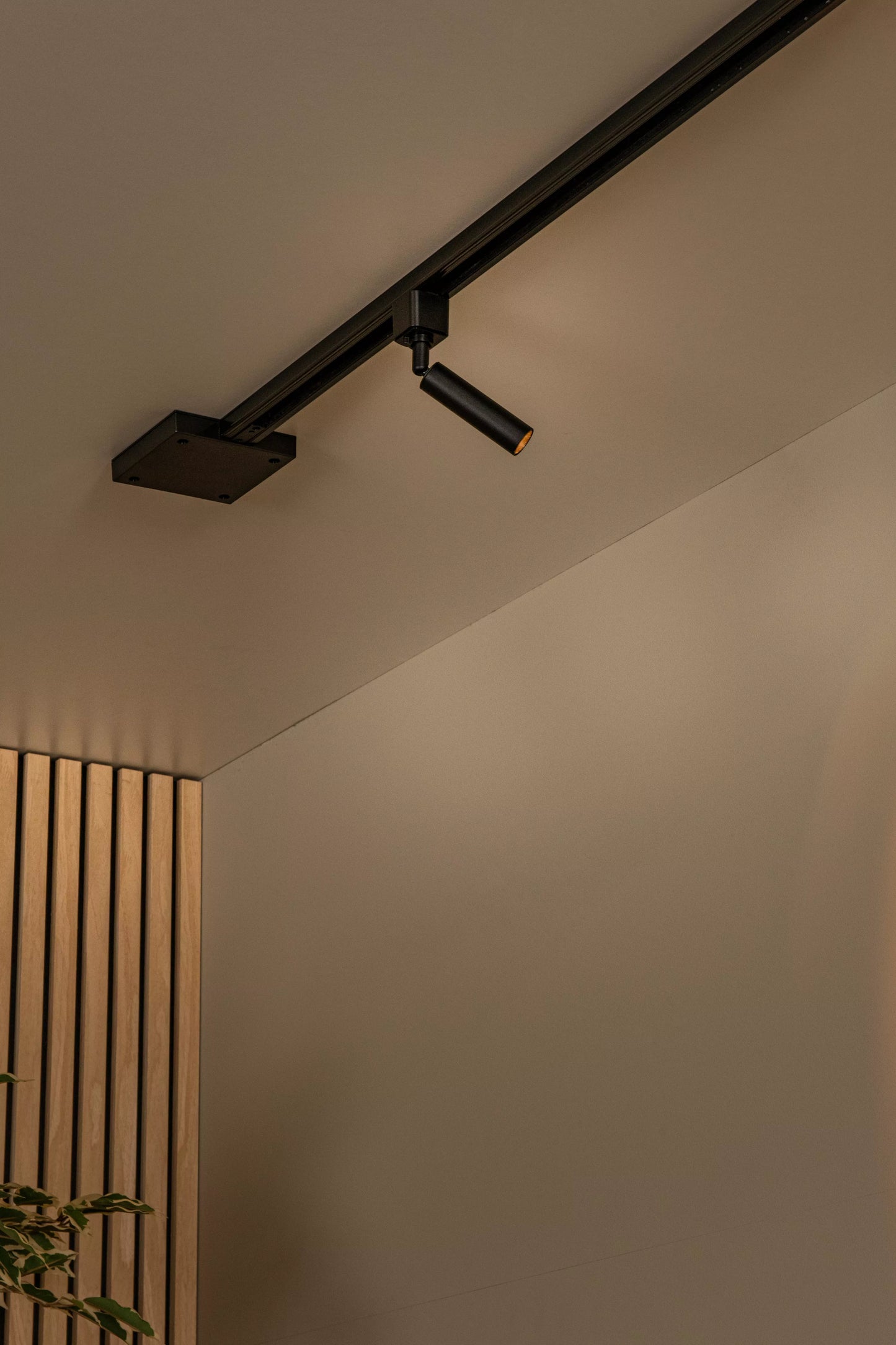 Lucide TRACK KEONI Track spot - 1-circuit Track lighting system - 1xG9- Black(Extension)